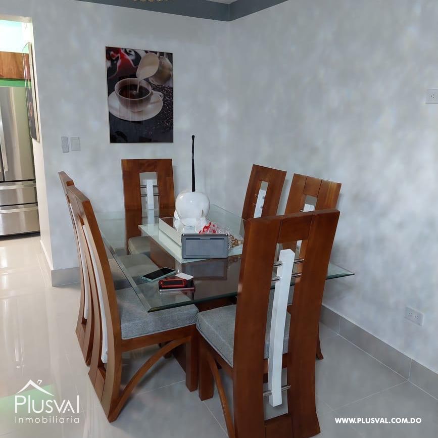 Hermoso y amplio apartamento totalmente amueblado. 383835
