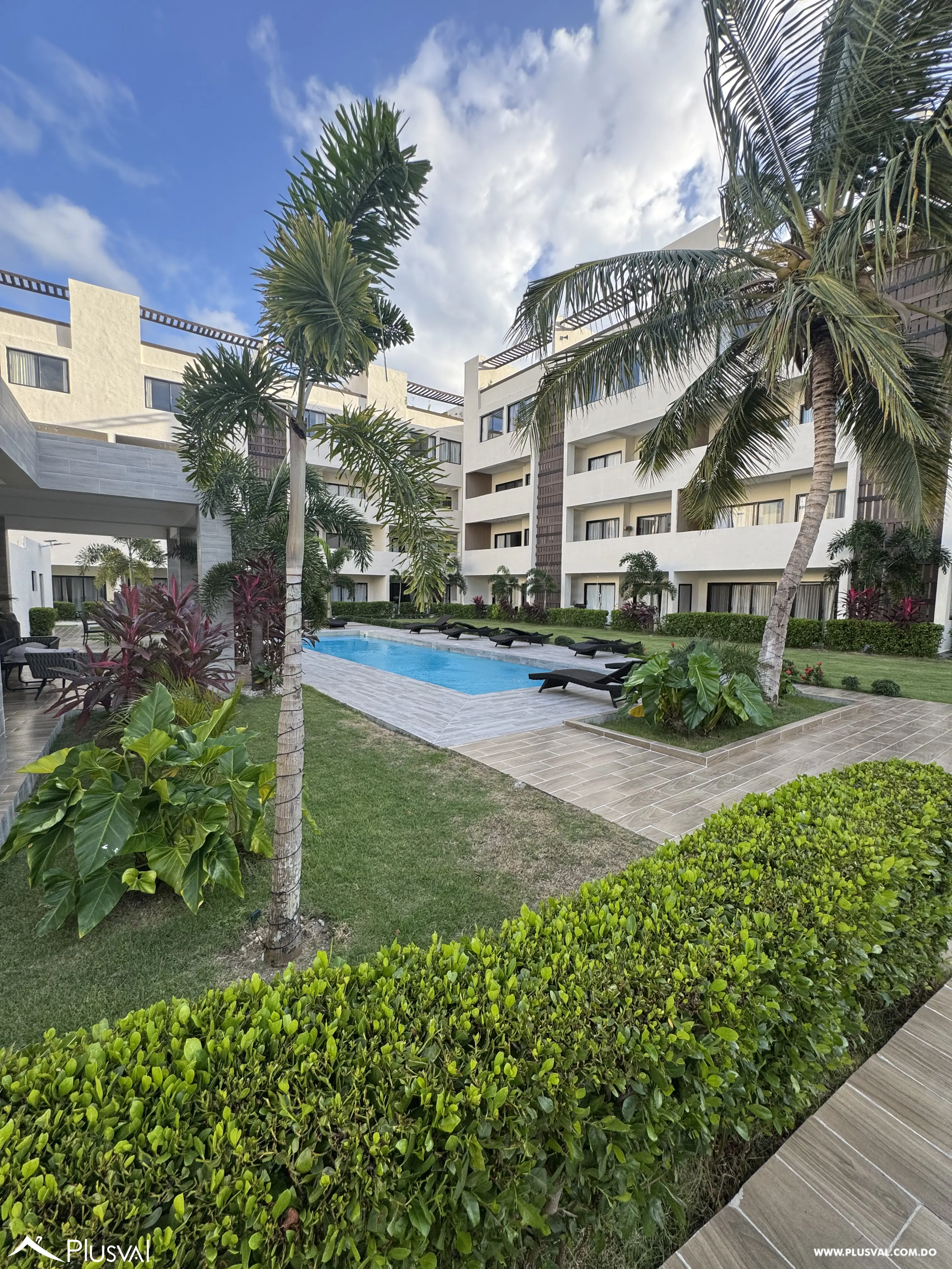 Apartamento en venta en Residencial Galeria Condos Punta Cana 484269