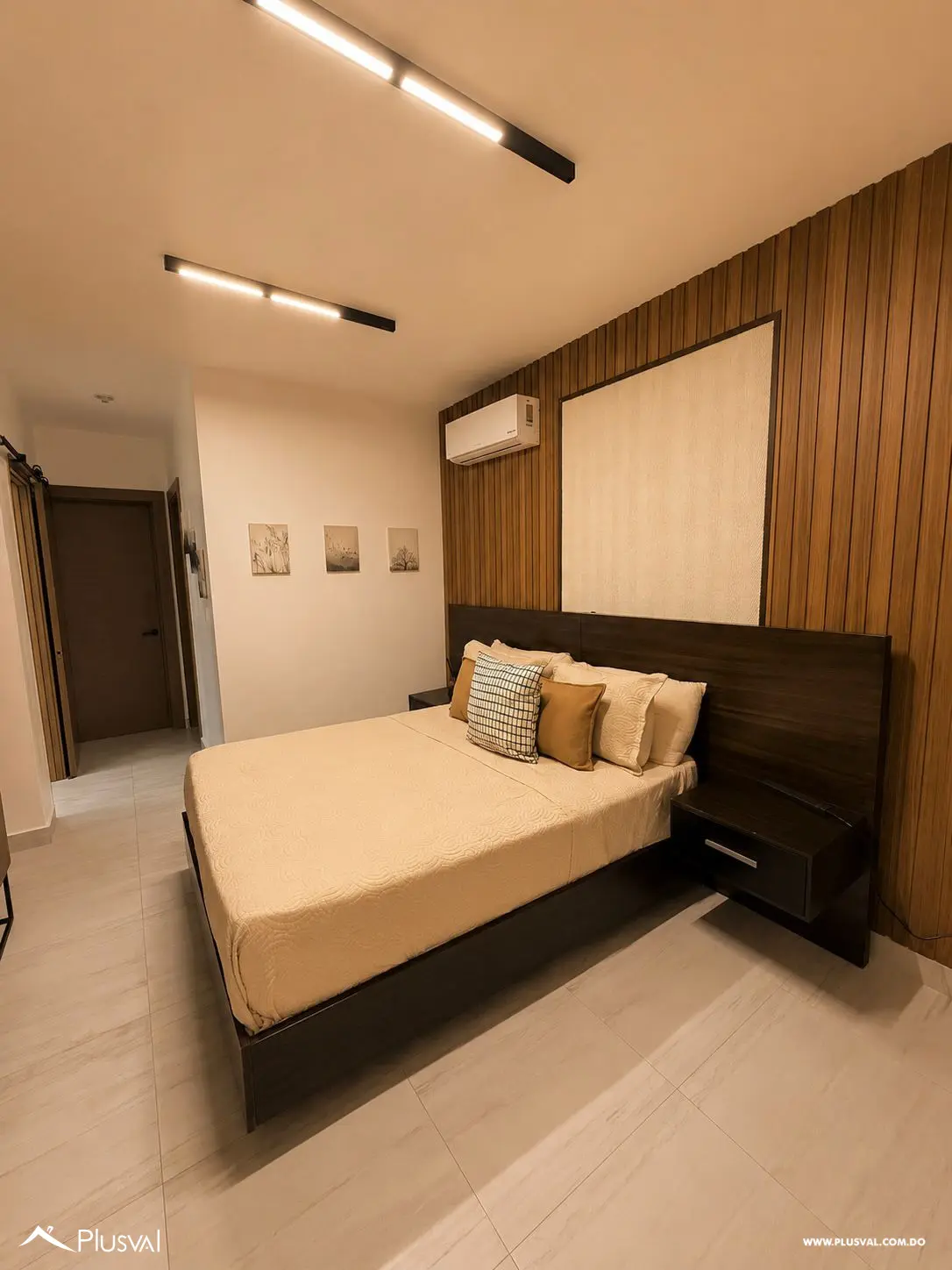Elegante apartamento amueblado en venta, ubicado en Evaristo Morales. 530228