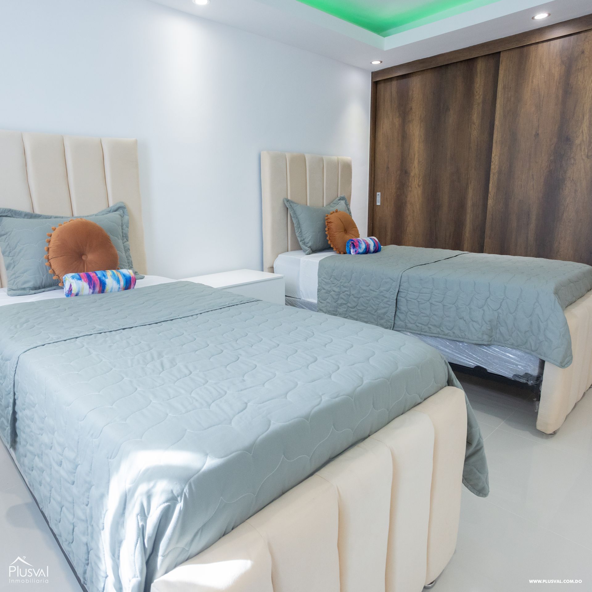 Hermoso y amplio apartamento totalmente amueblado. 355022