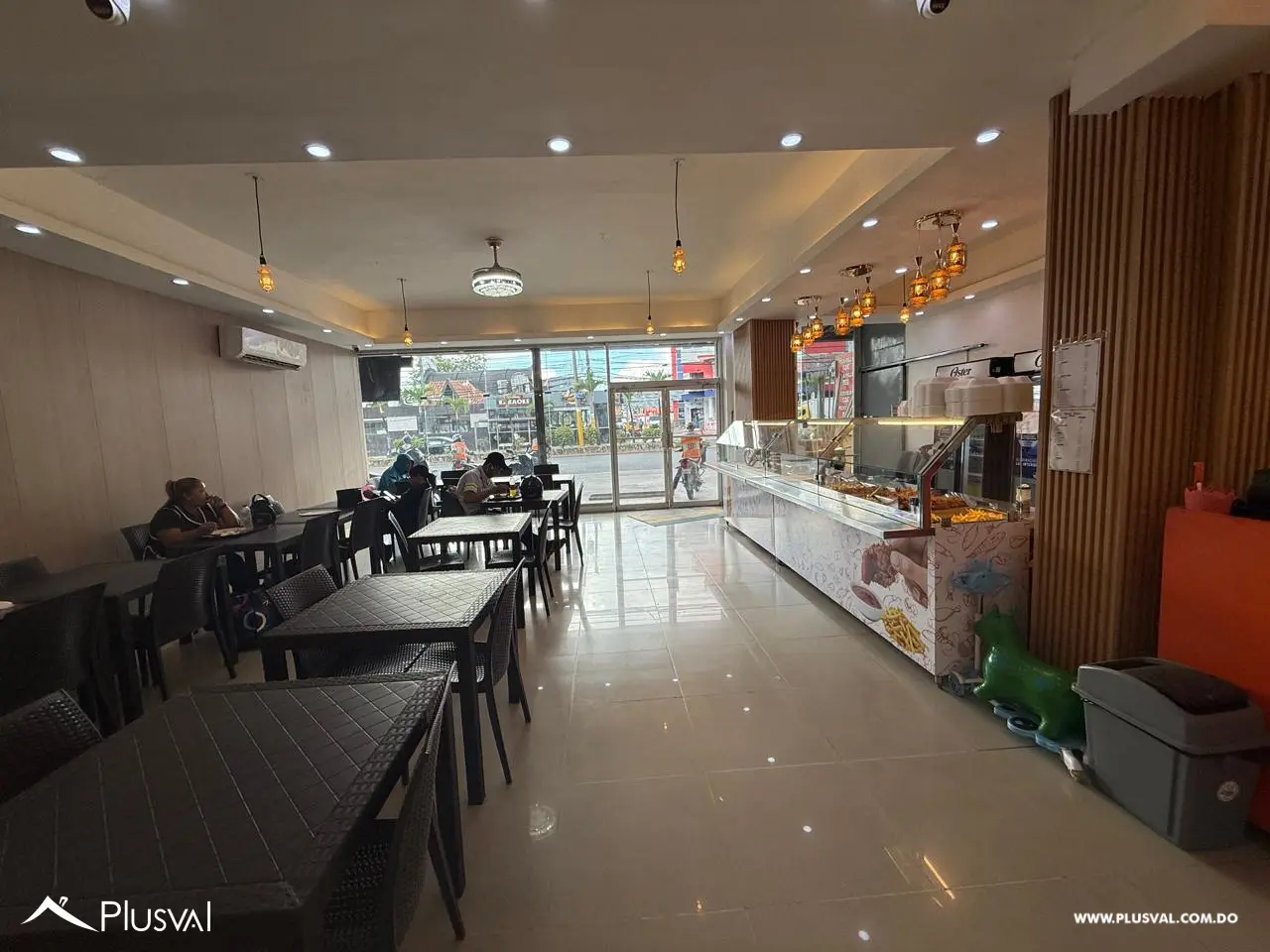 Excelente Edificio Comercial En Alquiler 477881