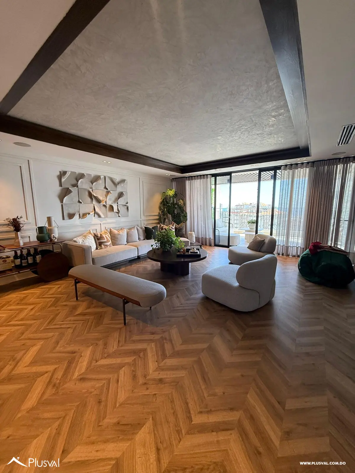Se vende amplio apartamento en la Esperilla 510119