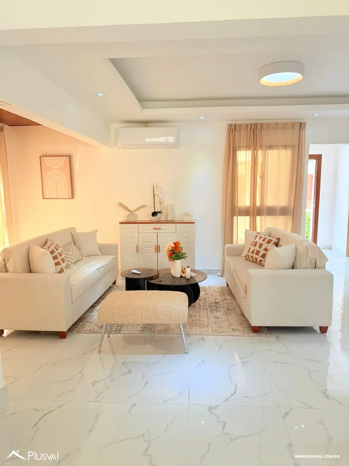 Alquiler de Villa con patio y piscina totalmente amueblado 470246