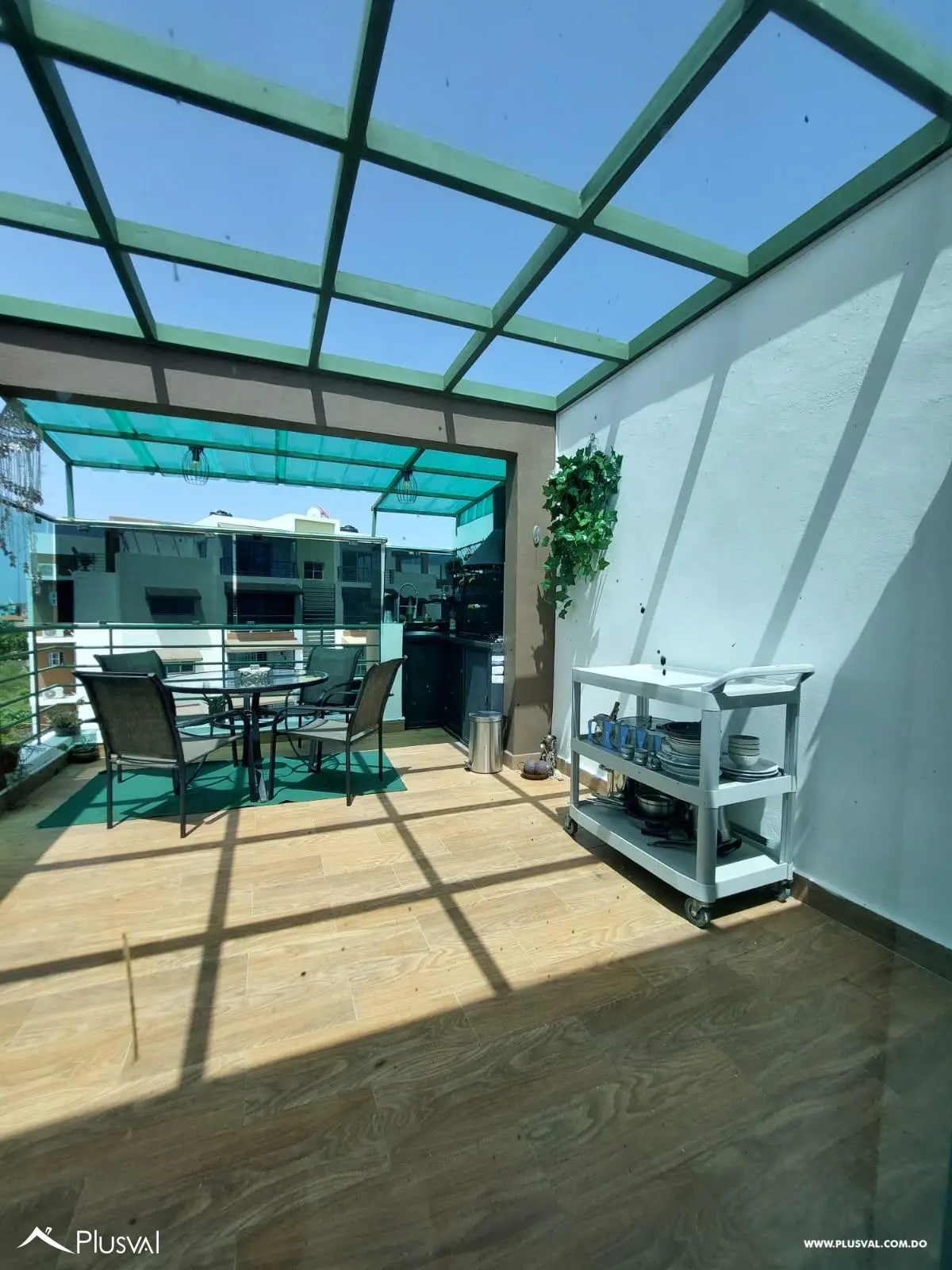 Apartamento con aparta-estudió y hermosa  terraza techada. 484262