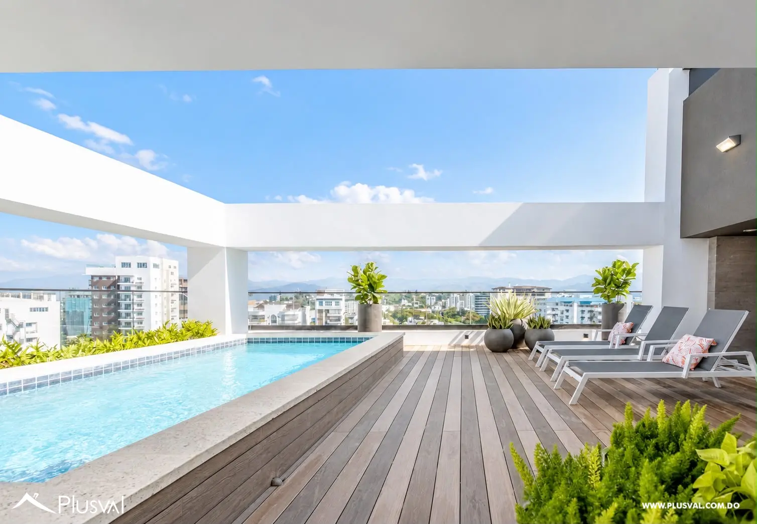 Apartamento en 6to Piso en Torre Céntrica con Excelente Ubicación y Vista a la Ciudad Corazón 518729