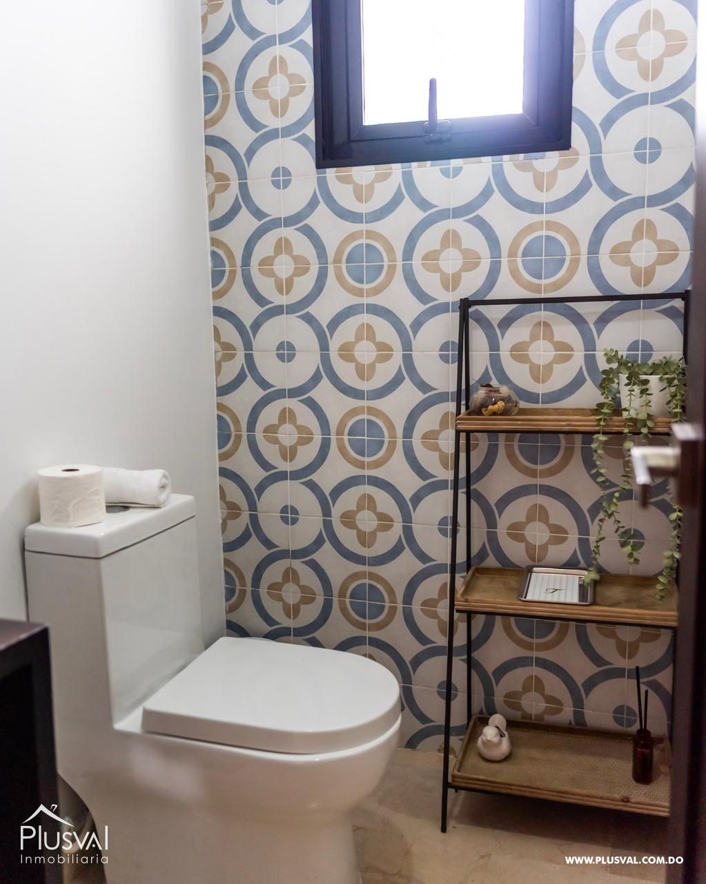 Apartamento en alquiler amueblado en Torre de Lujo. 492048