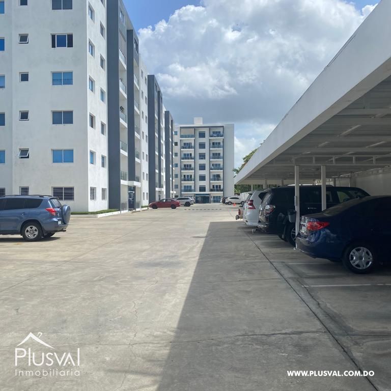 Venta de apartamento en Exclusiva Área de Santiago con parqueos techados. 397785