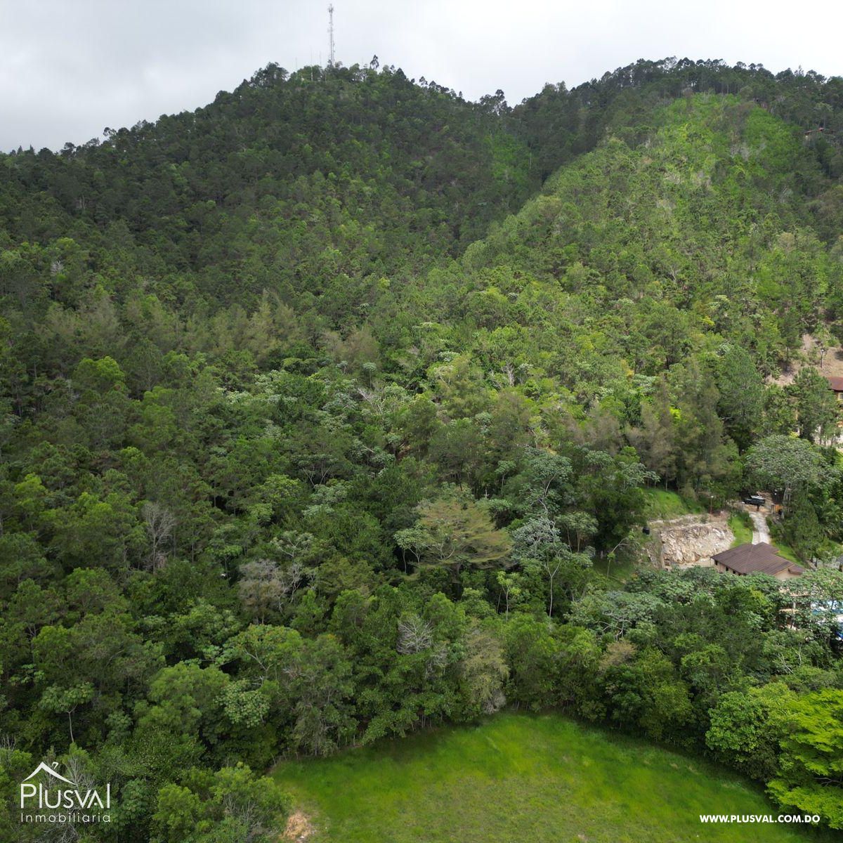 Terreno en venta en Jarabacoa de Fácil Acceso con Potencial Ilimitado 437775