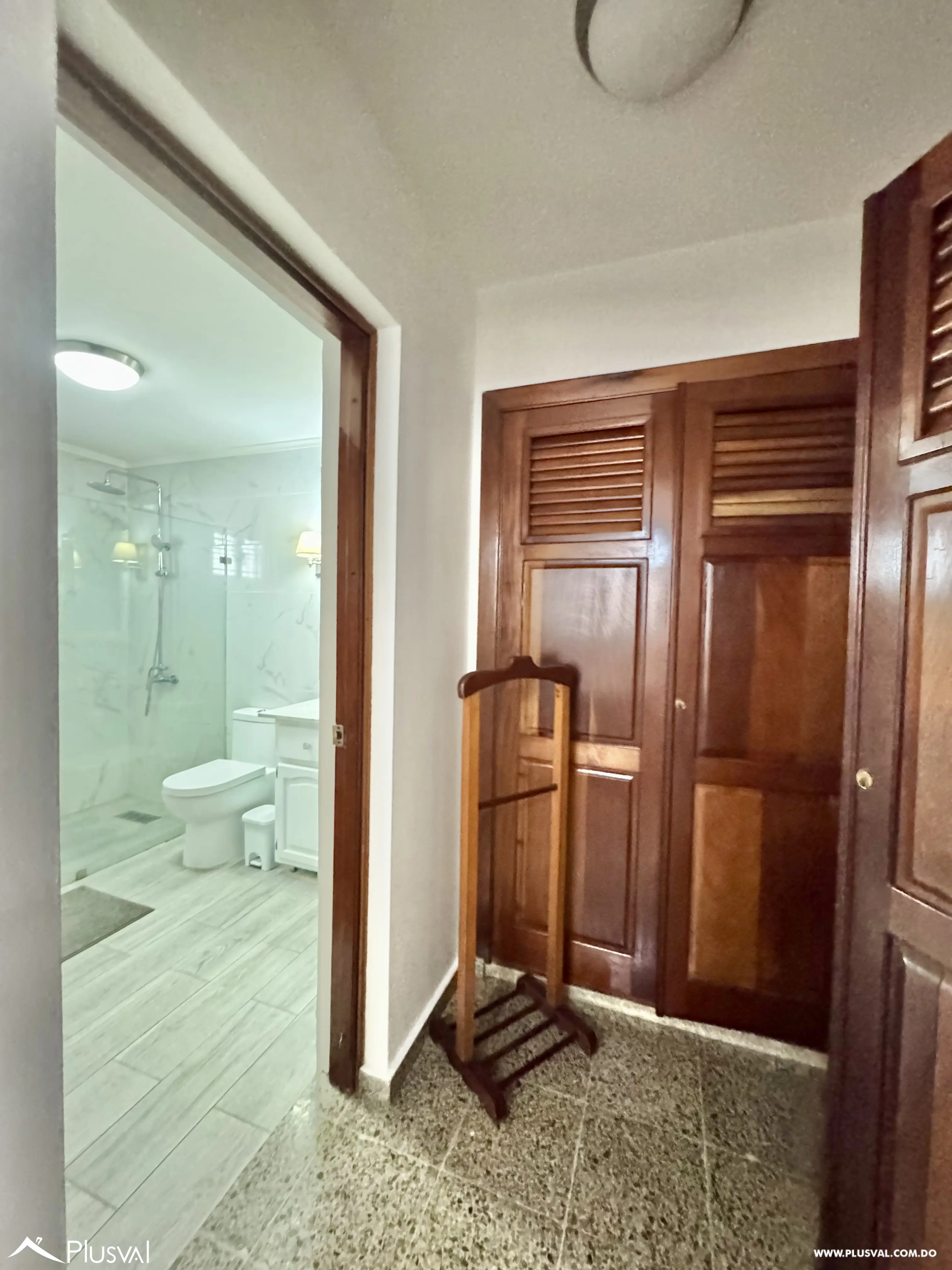 Condominio Paraíso V, Apto. 2-1 501596