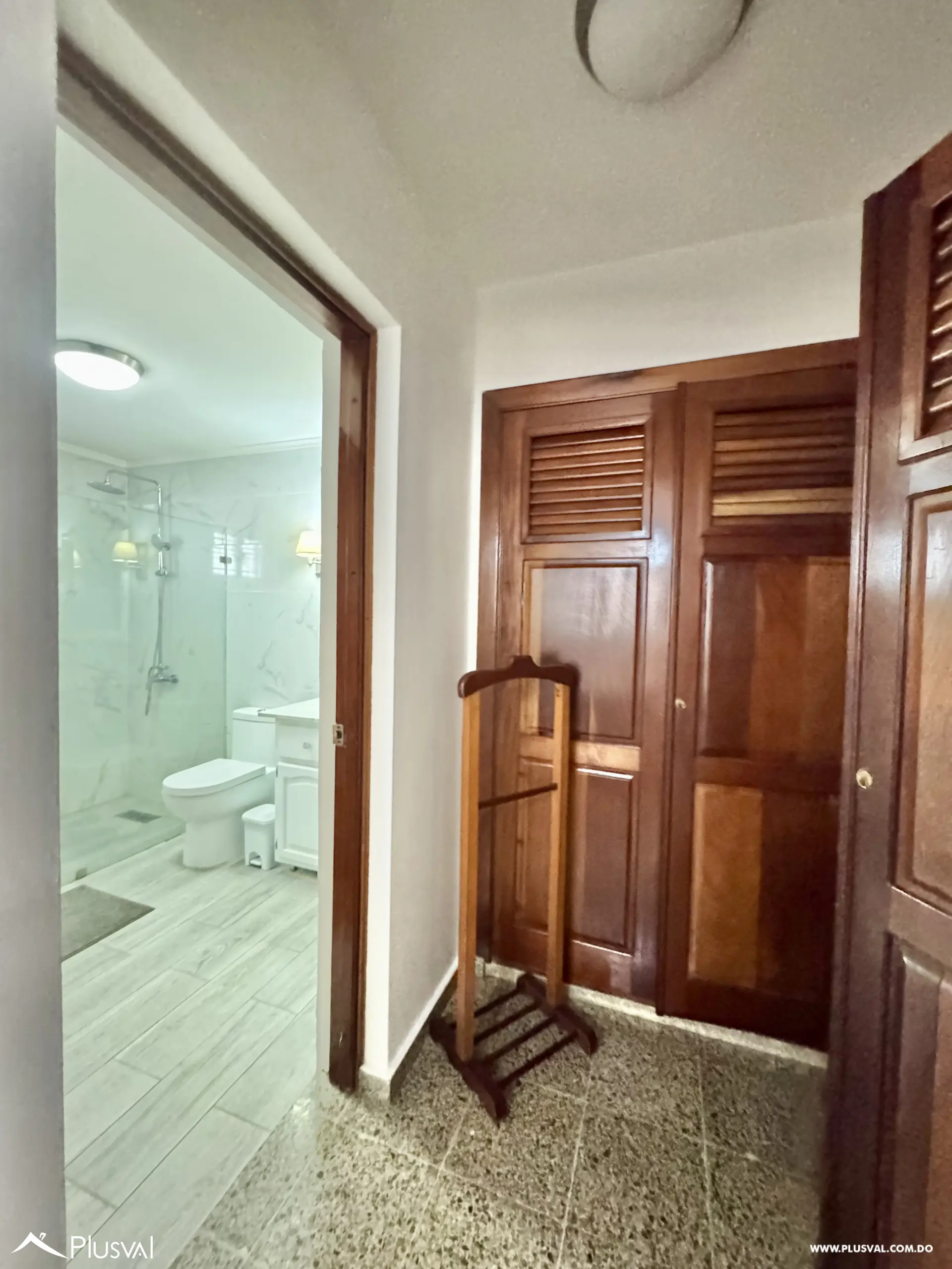 Condominio Paraíso V, Apto. 2-1 501596
