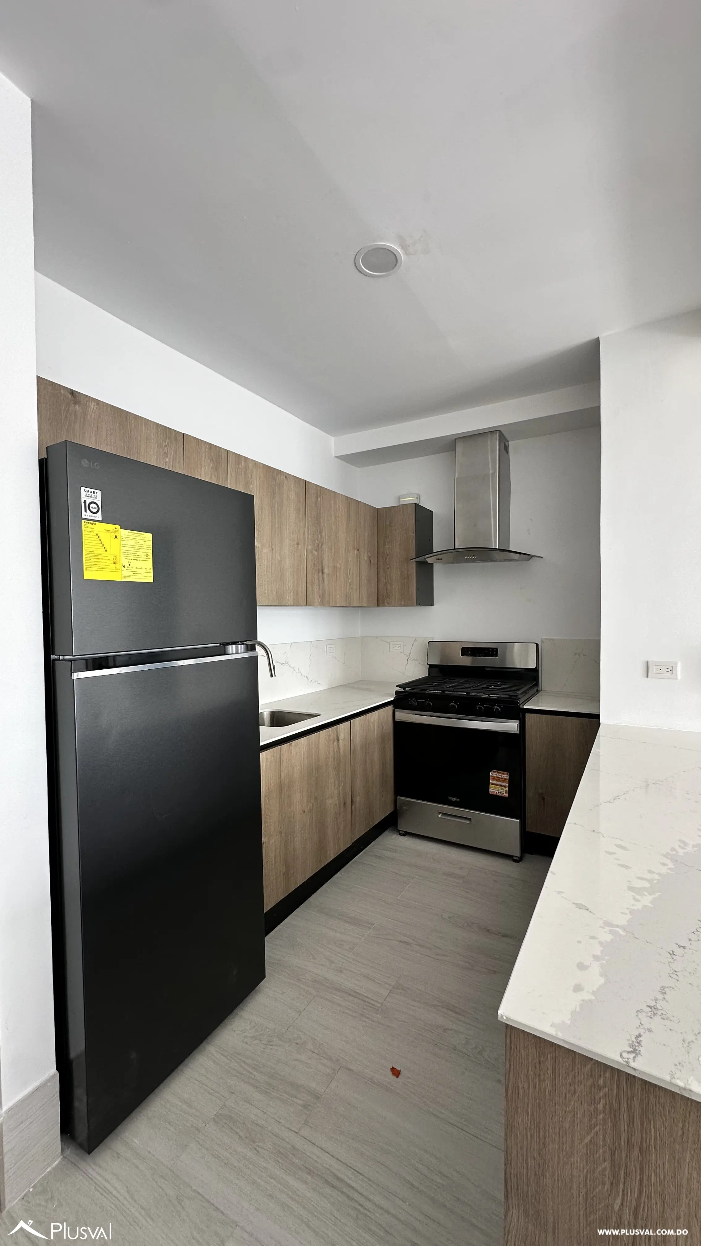 Apartamento en venta de 1 Habitación en Piantini – Torre Moderna con Línea Blanca 525512