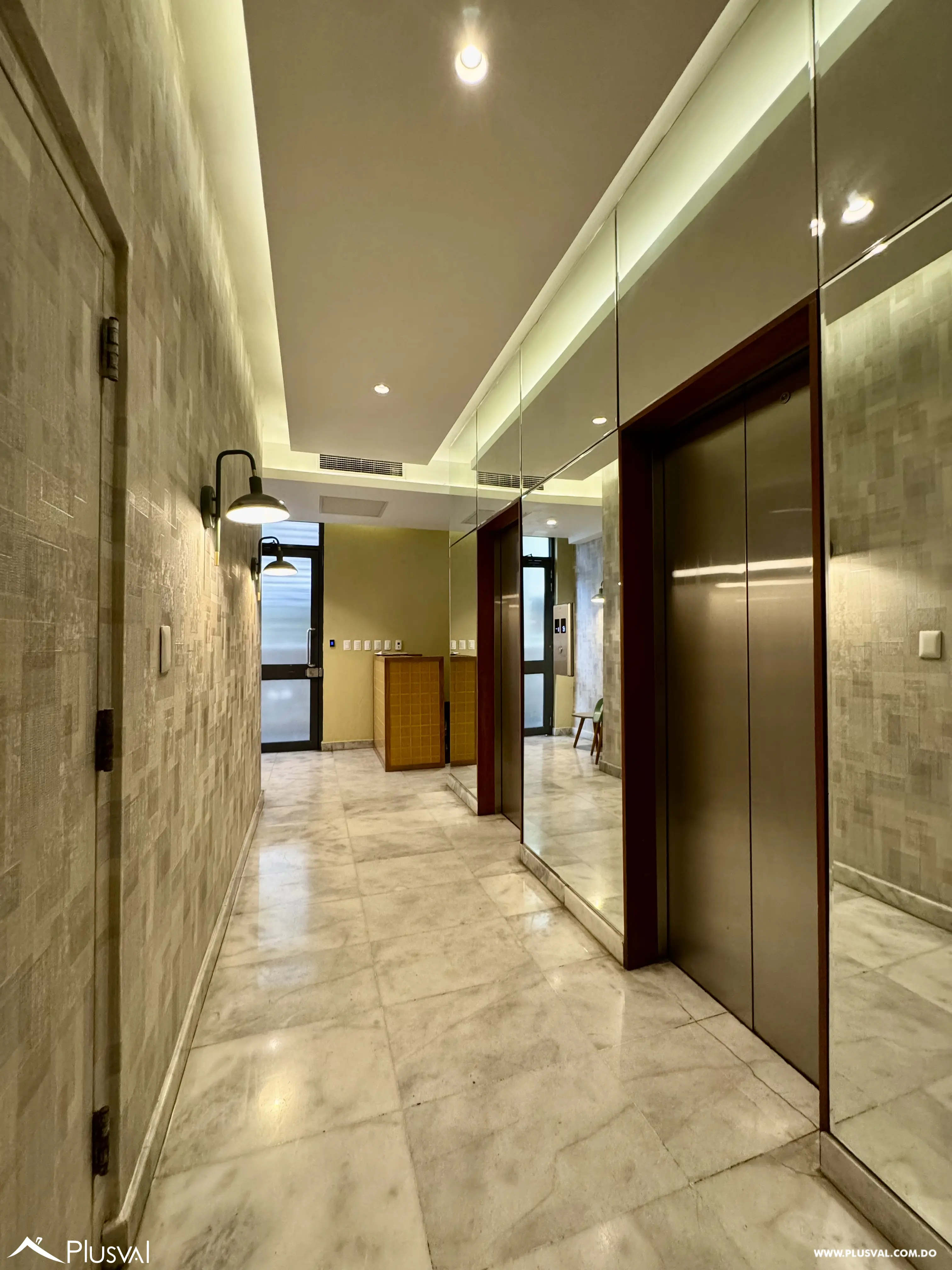 Alquilo Excelente Apartamento en el Corazón de Piantini 493609