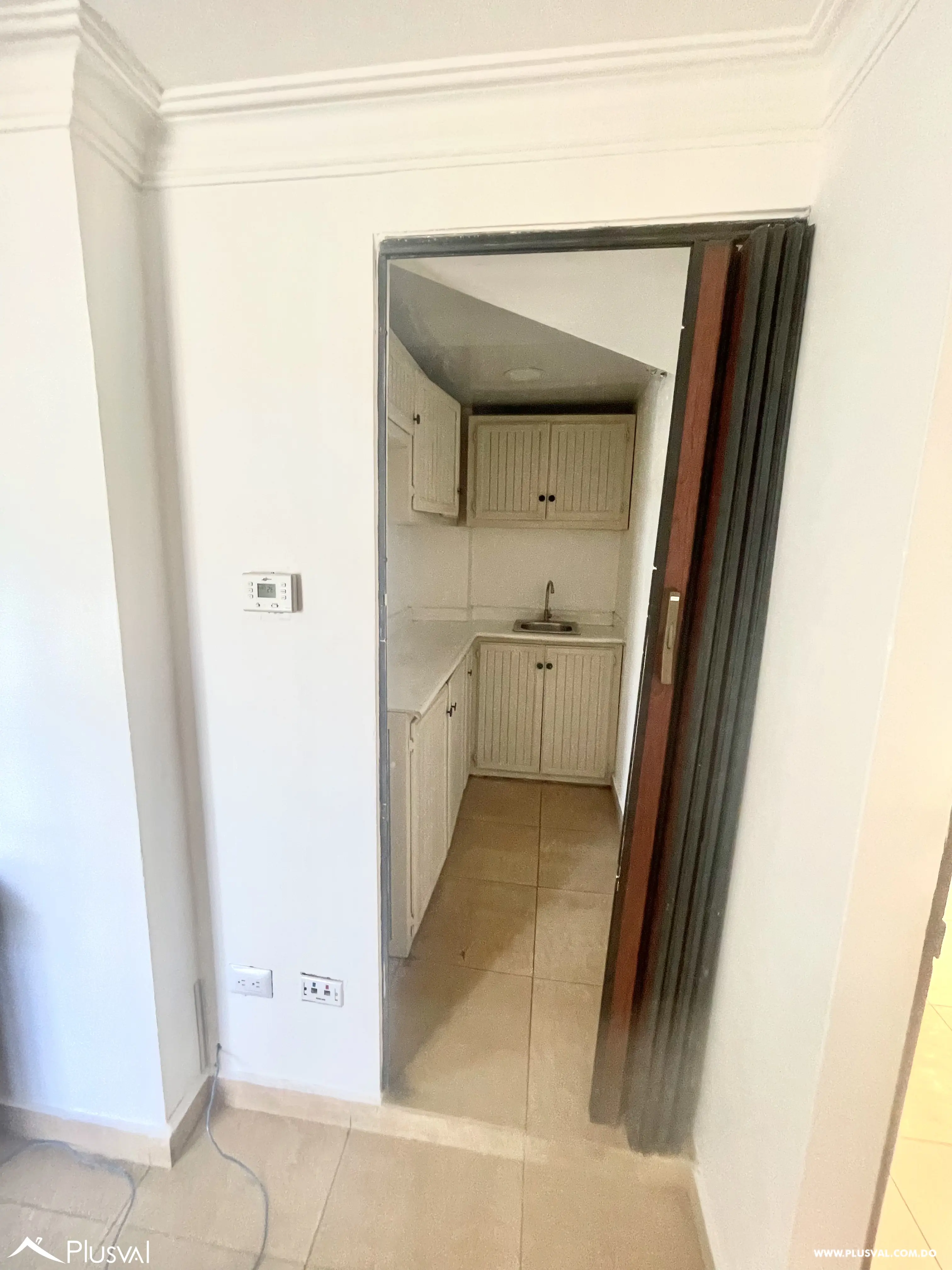 Local Comercial en Alquiler en Evaristo Morales 484665