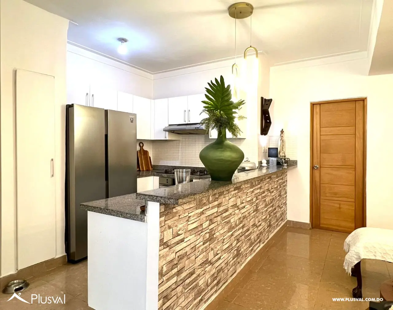 Apartamento en venta en Renacimiento de 2 habitaciones, ascensor y planta eléctrica 492657