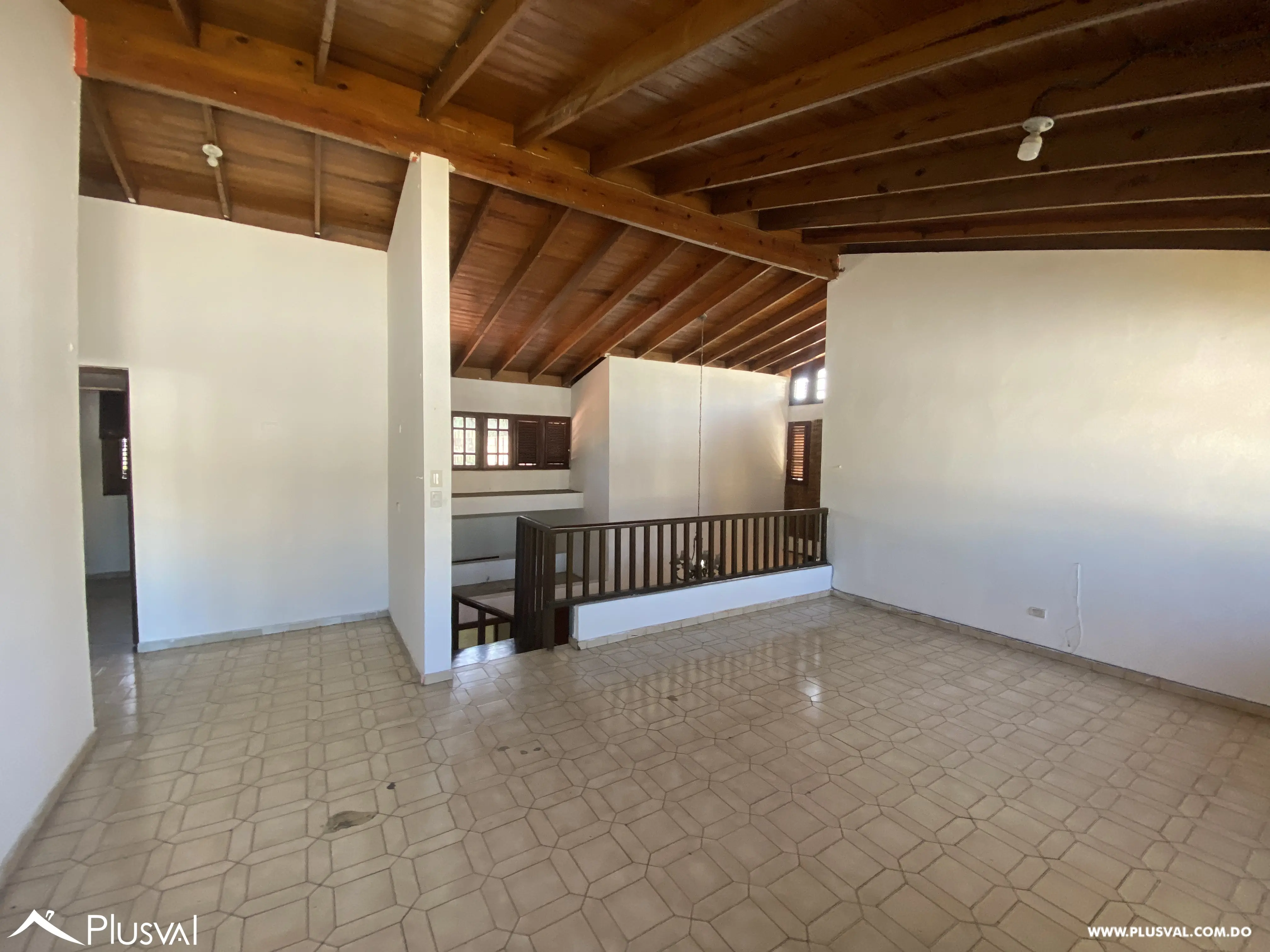 Casa de 5 Habitaciones en la Castellana, DN. 487857