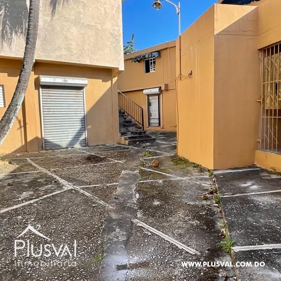 Casa ideal para solar o Empresa en venta en los restauradores 252381