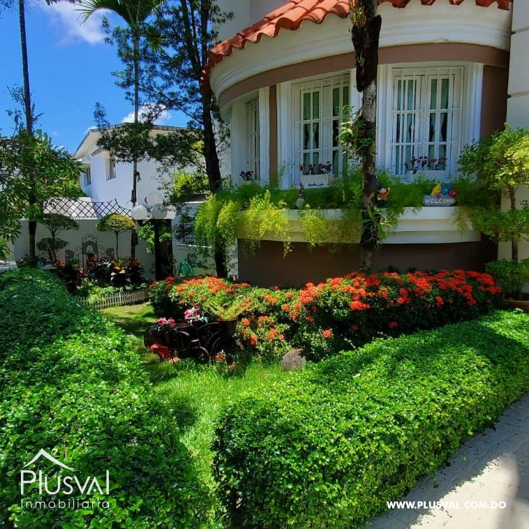 Casa en Venta en El Ducado. 304200