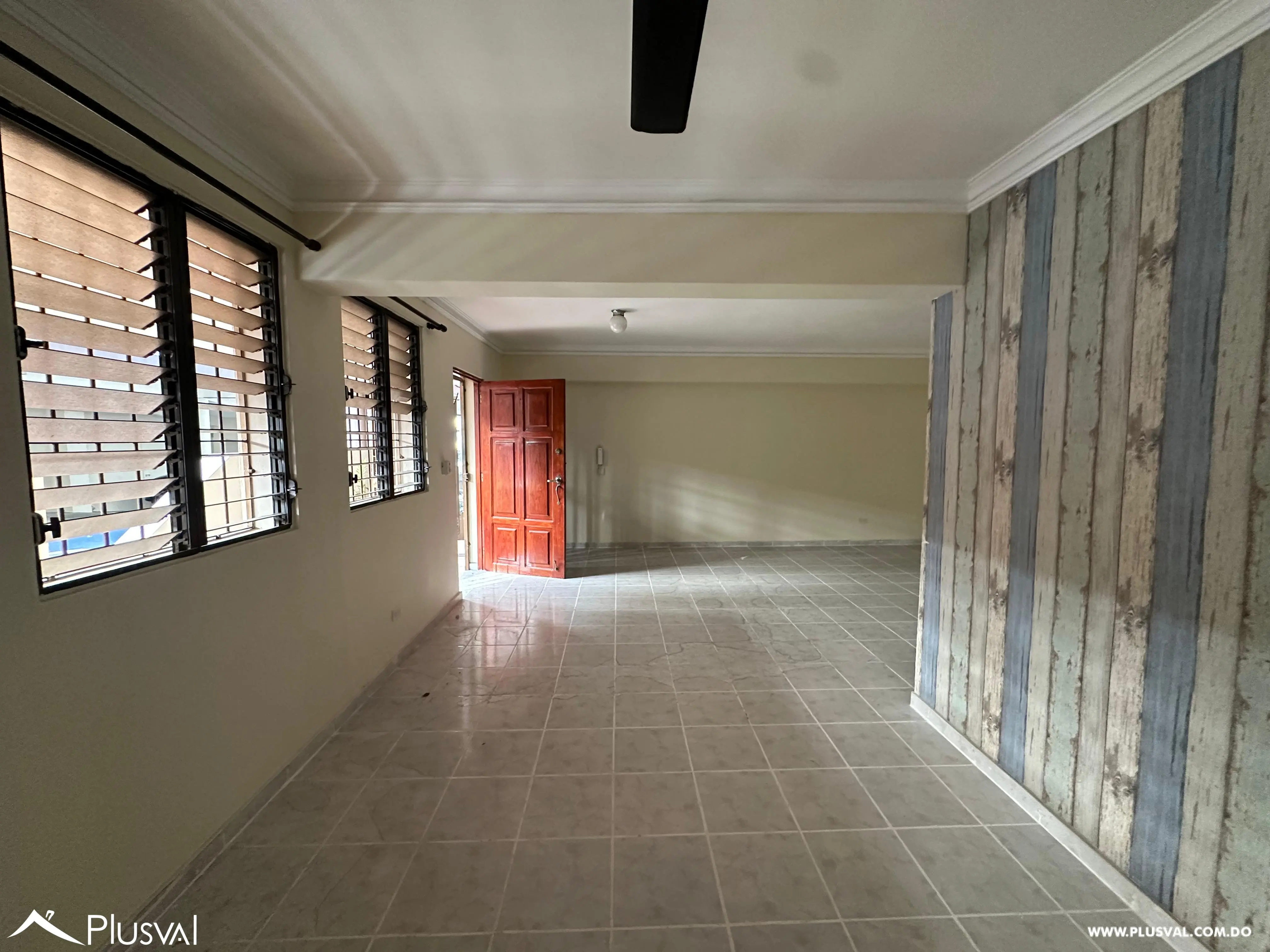 Amplio apartamento en venta en el sector de Bella Vista 517788