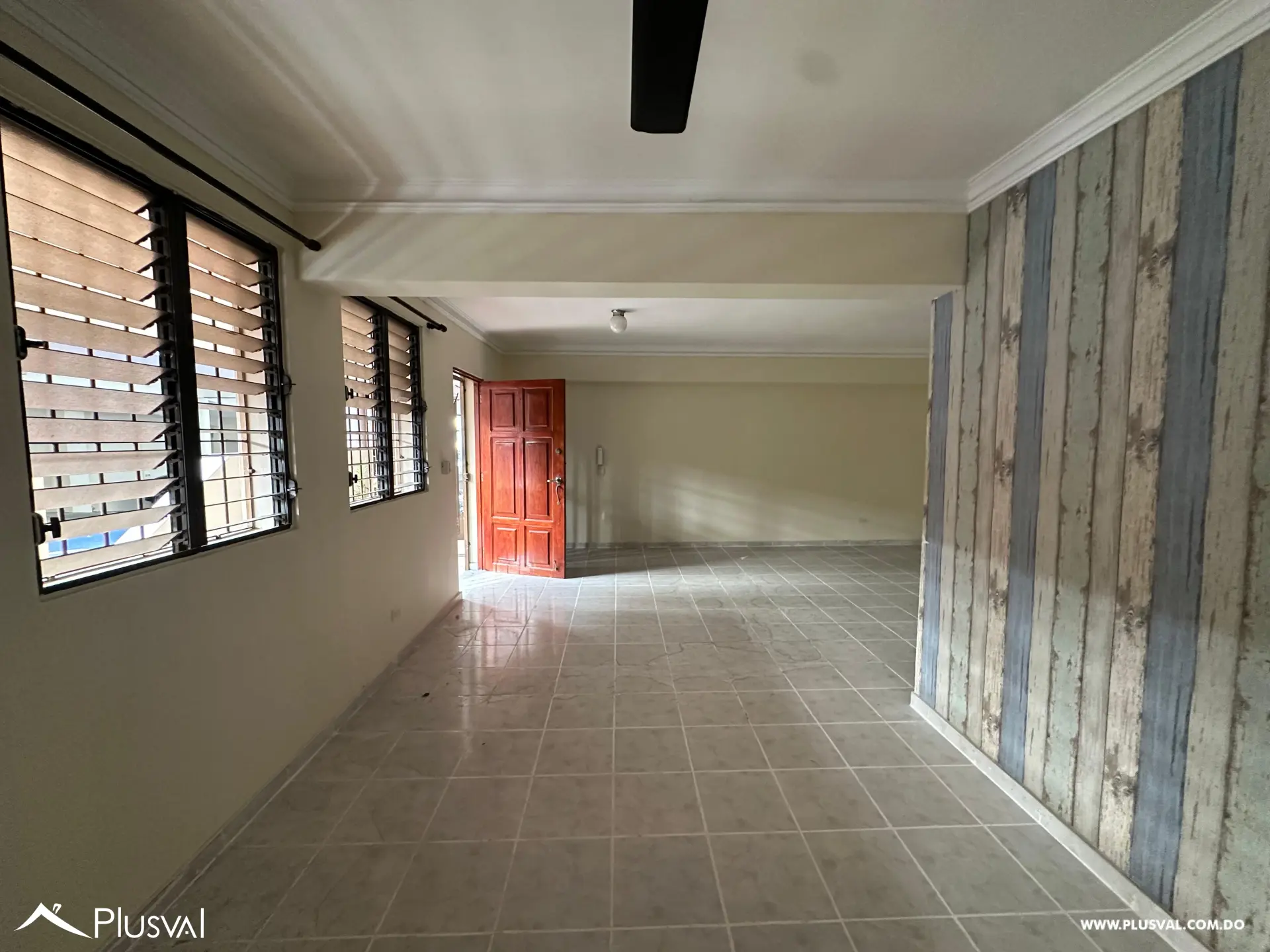 Amplio apartamento en venta en el sector de Bella Vista 517788