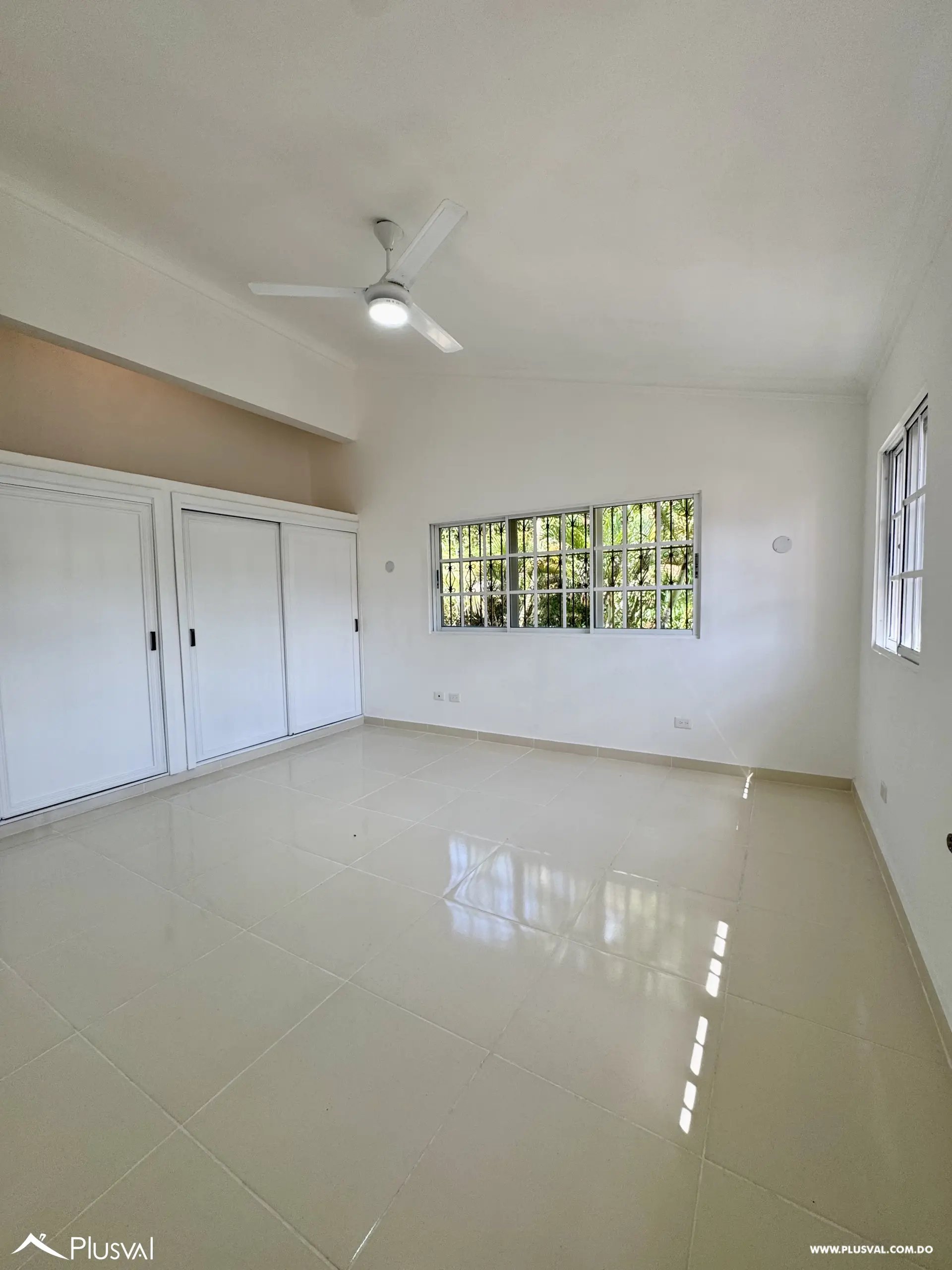 Alquilo Maravillosa Casa en Residencial Cerrado en Cuesta Hermosa II 486411