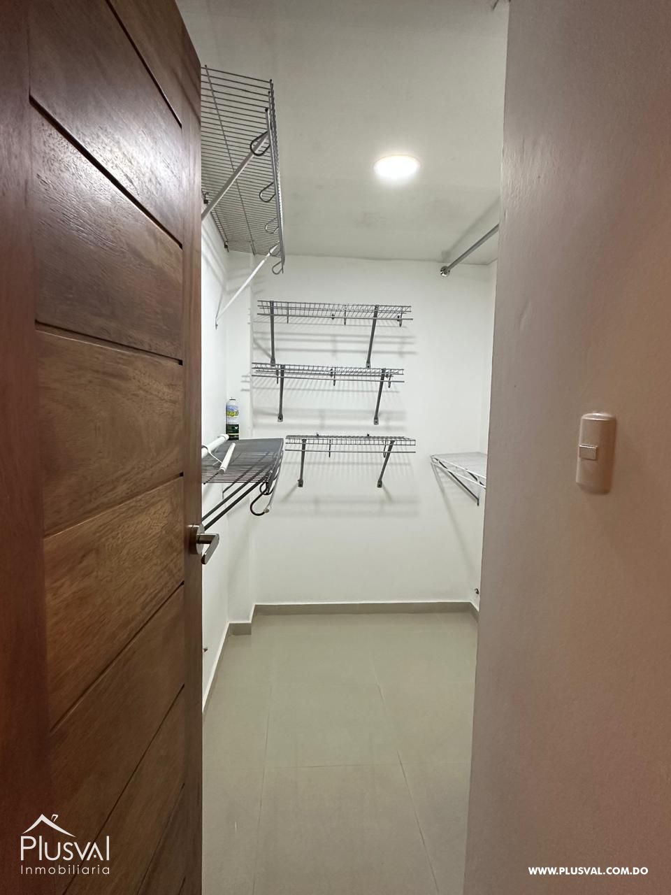 Moderno apartamento en alquiler en Piantini 472624