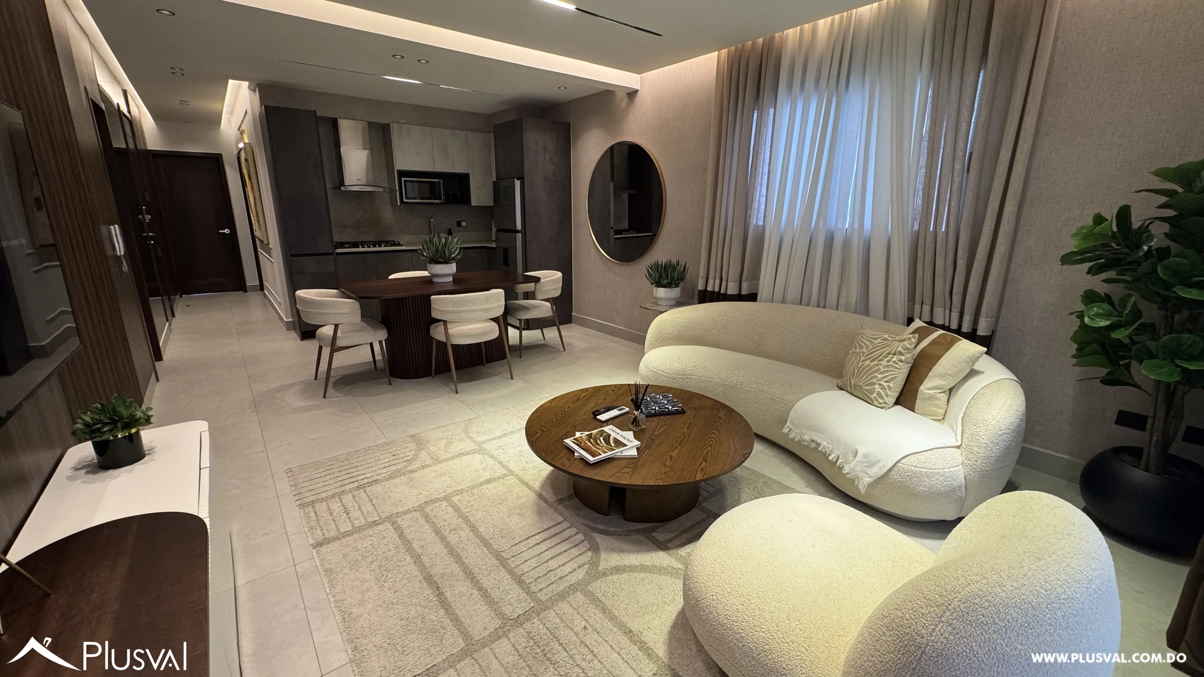 Apartamento amueblado de 1 habitación en venta en La Esmeralda, Santiago 536733