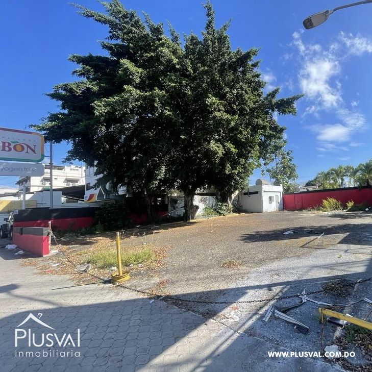 Local comercial en alquiler en Los Prados en avenida de alto tránsito 265210