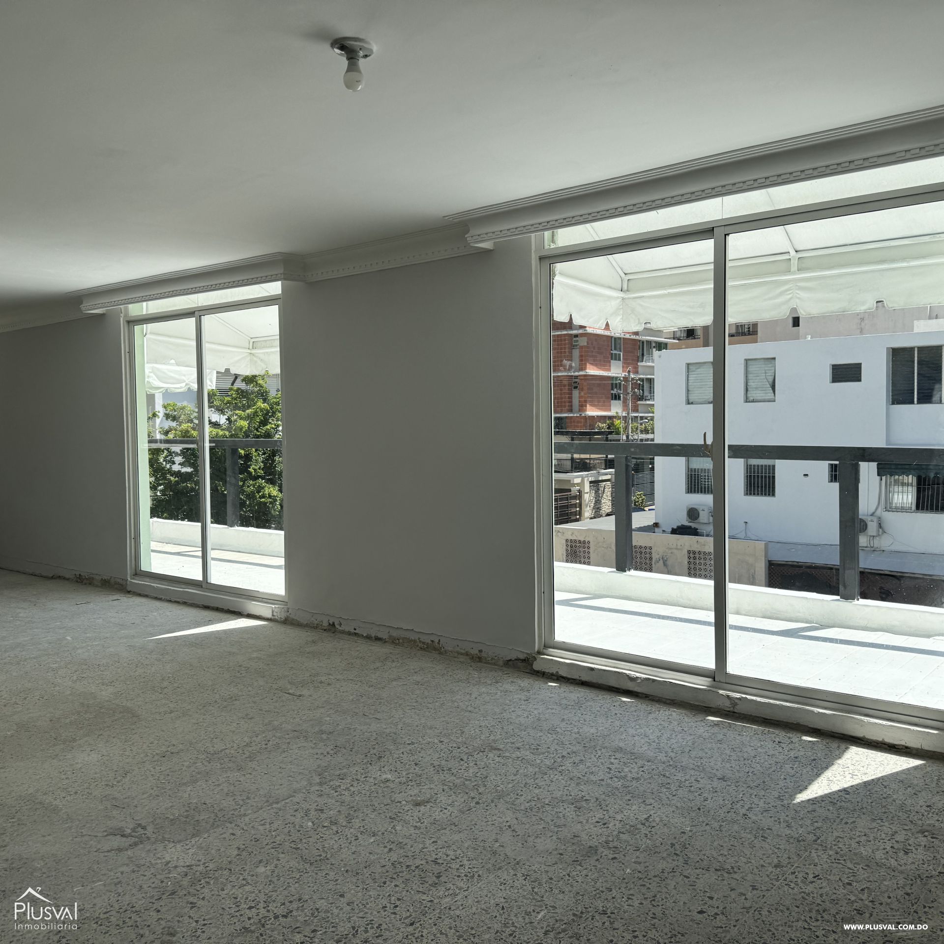 Edificio en venta en Naco (para remozar) 380672