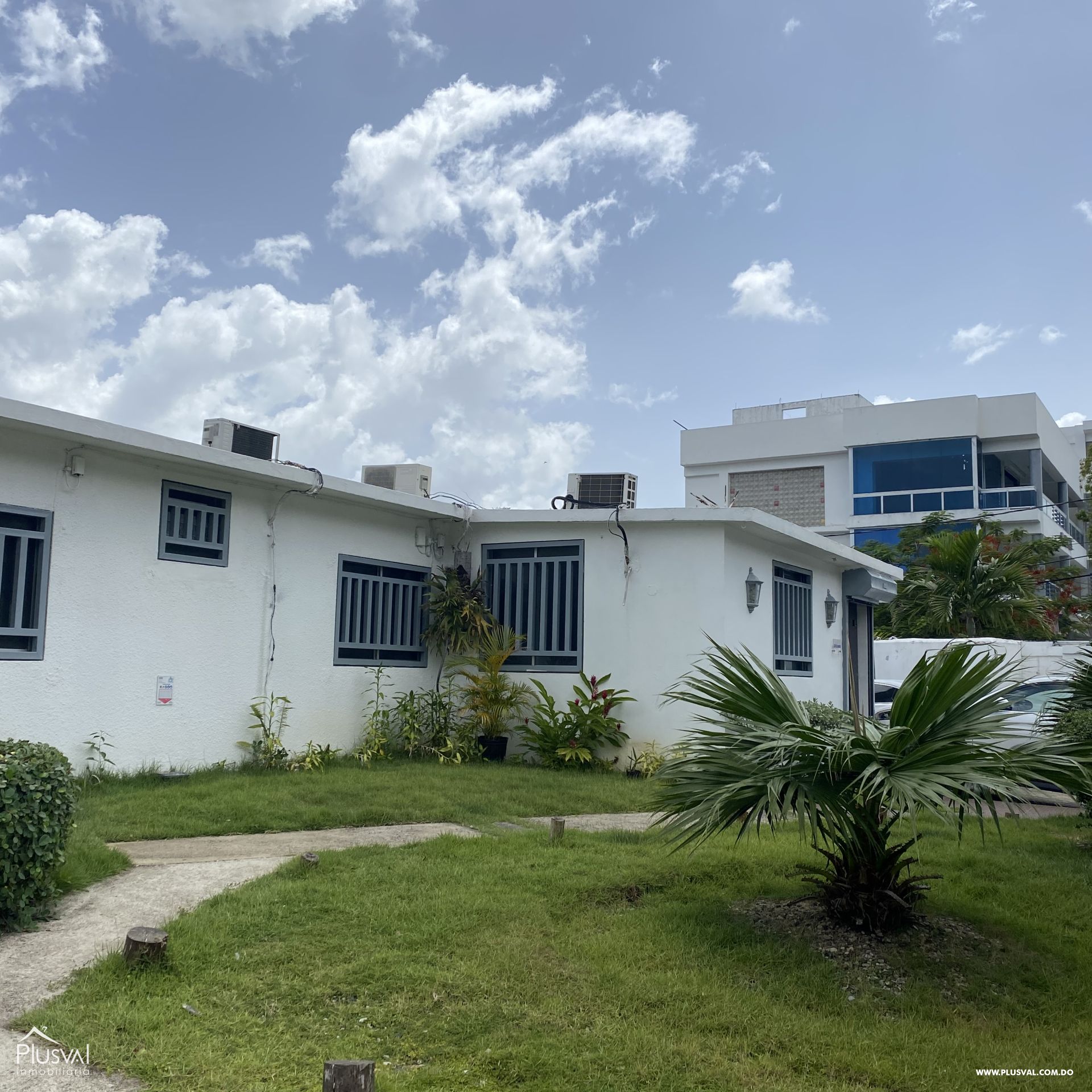 Excelente Casa en venta para comercio en Los Prados 373580