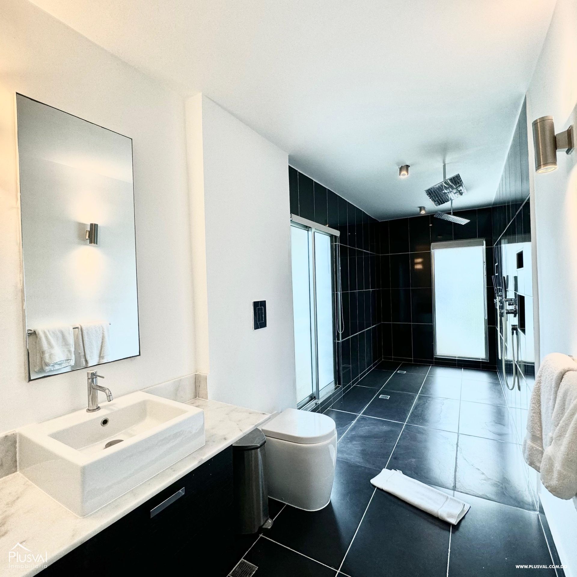 Lujoso Penthouse con vista al mar en proyecto exclusivo. 408532