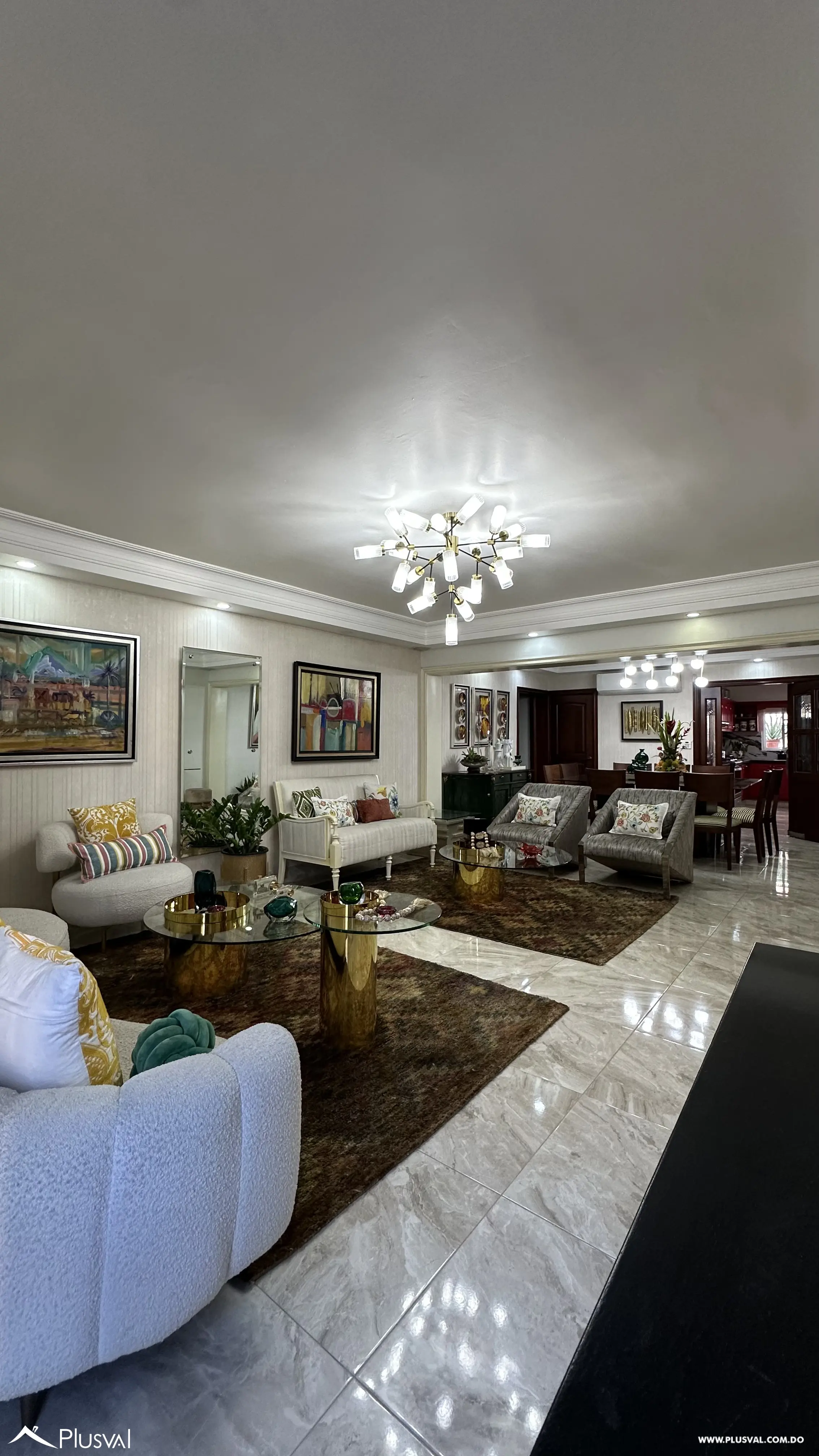 Apartamento en Venta en Evaristo Morales | 3 Habitaciones y 2 Parqueos en Santo Domingo 505380