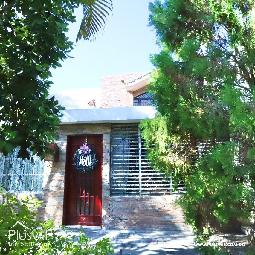 Hermosa casa en venta ubicada en Los Jardines Metropolitanos 247433