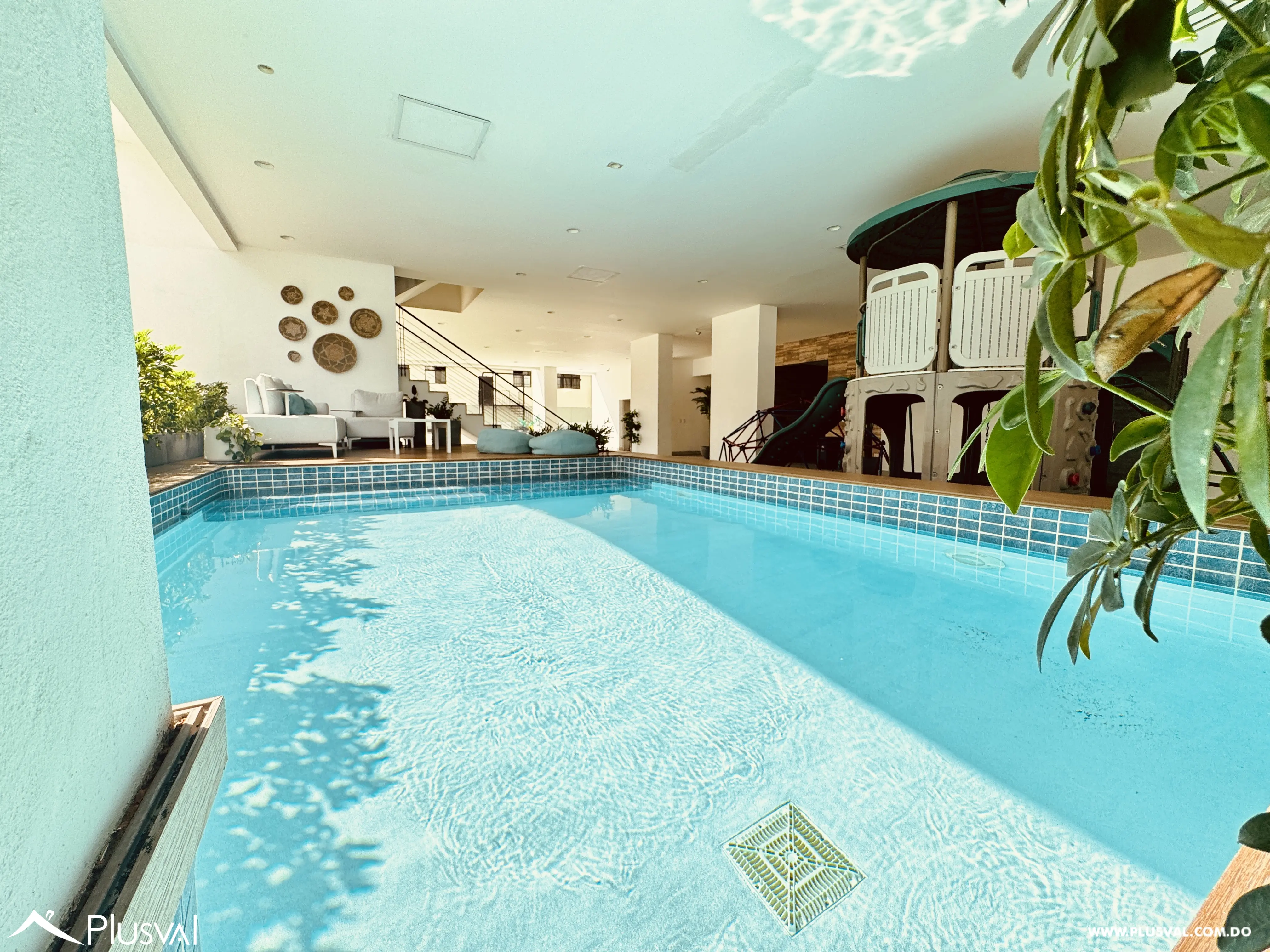 Moderno apartamento en venta amueblado  en exclusiva torre de  Piantini 462672