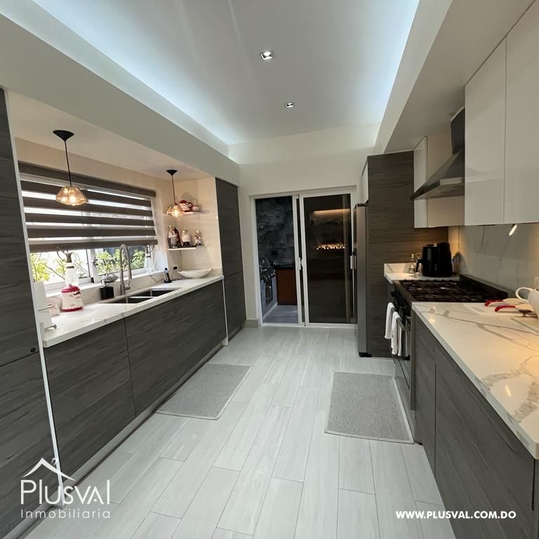 Casa moderna ubicada en el Residencial de Isabel Villas 252517