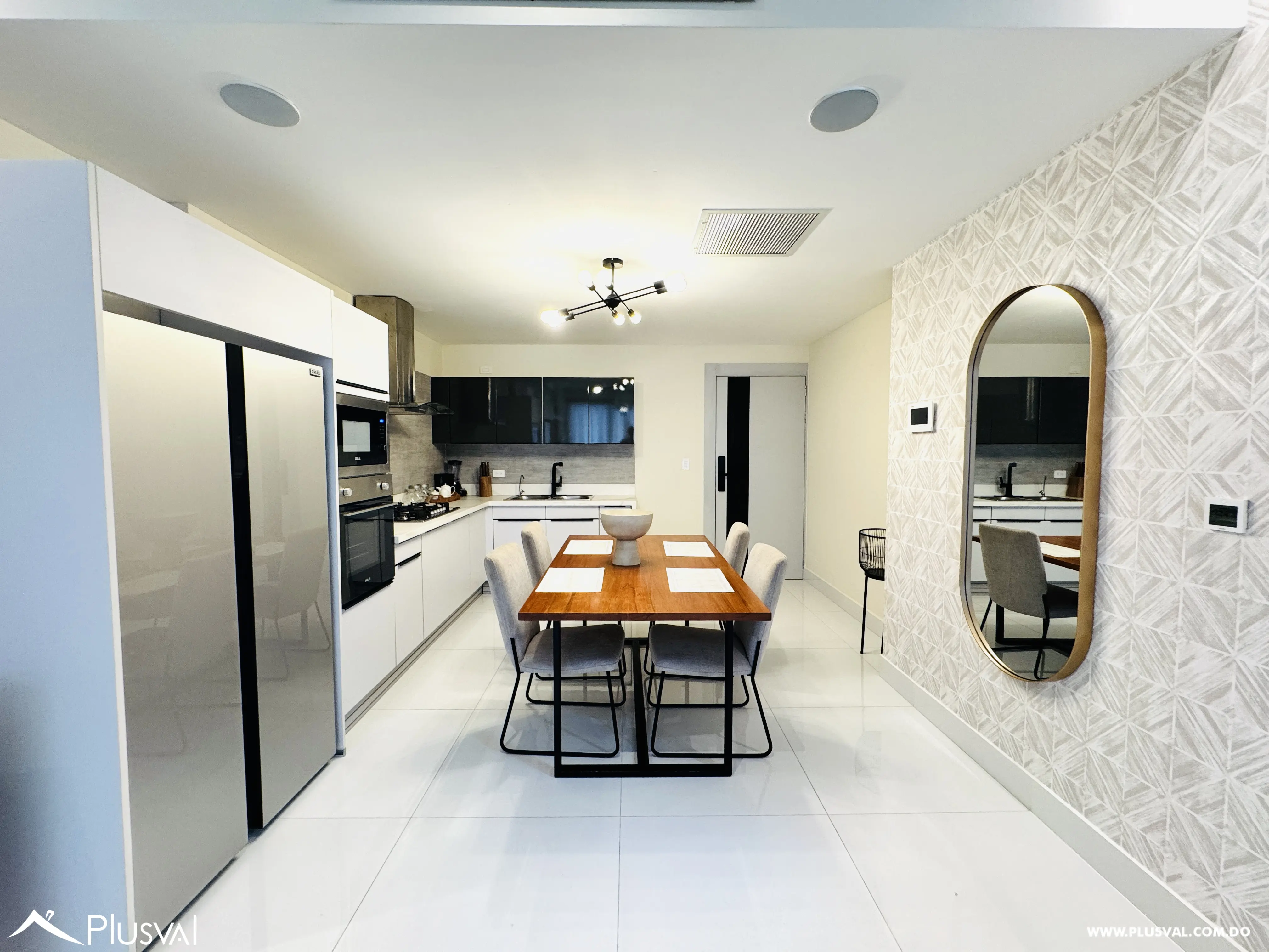 Moderno apartamento en venta amueblado  en exclusiva torre de  Piantini 462673