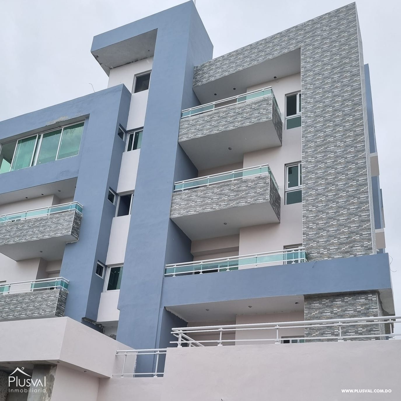 Apartamentos Amplio en Reparto los Tres Ojos 381201