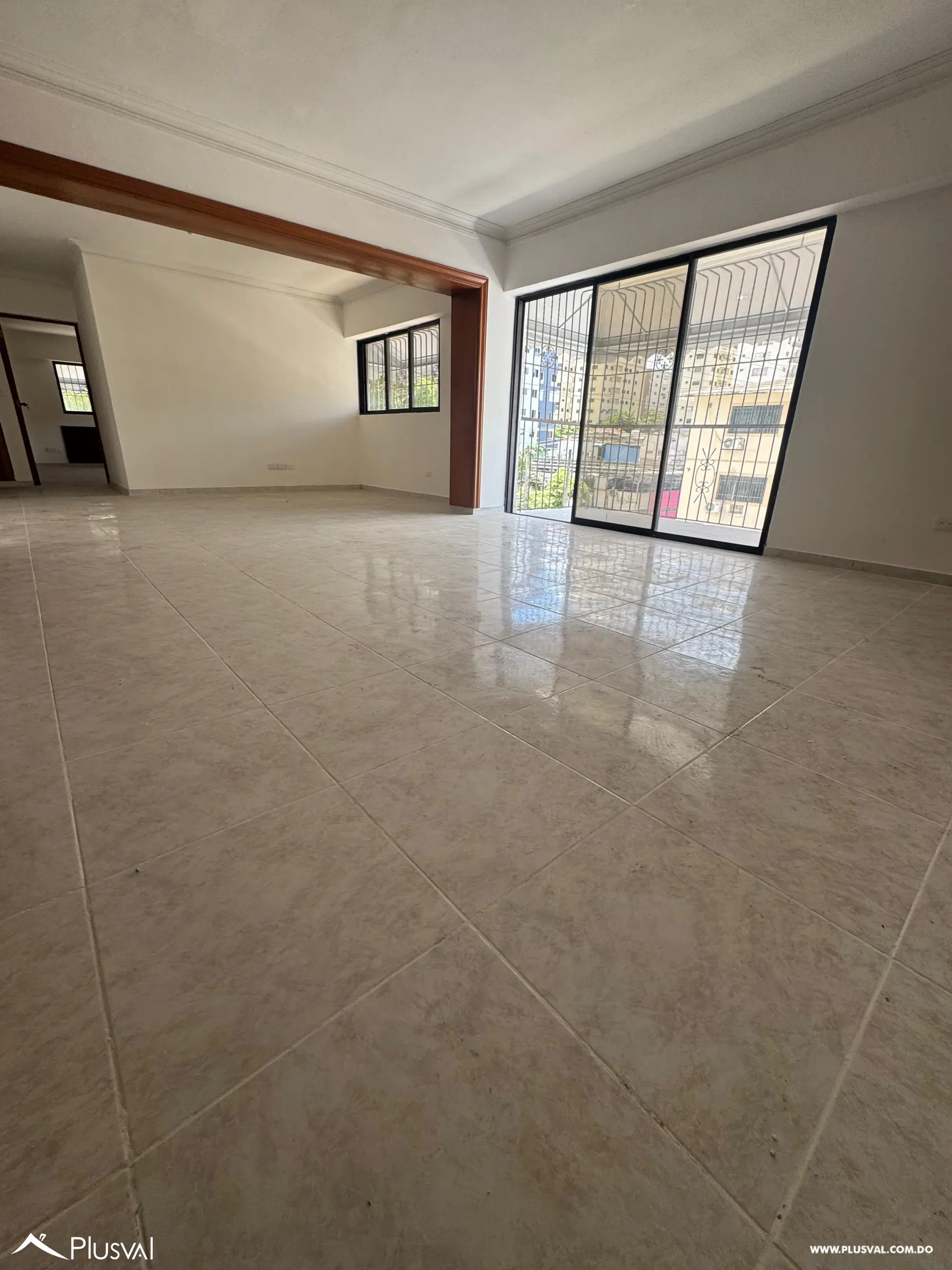 Venta de apartamento clasico en Paraíso 461384
