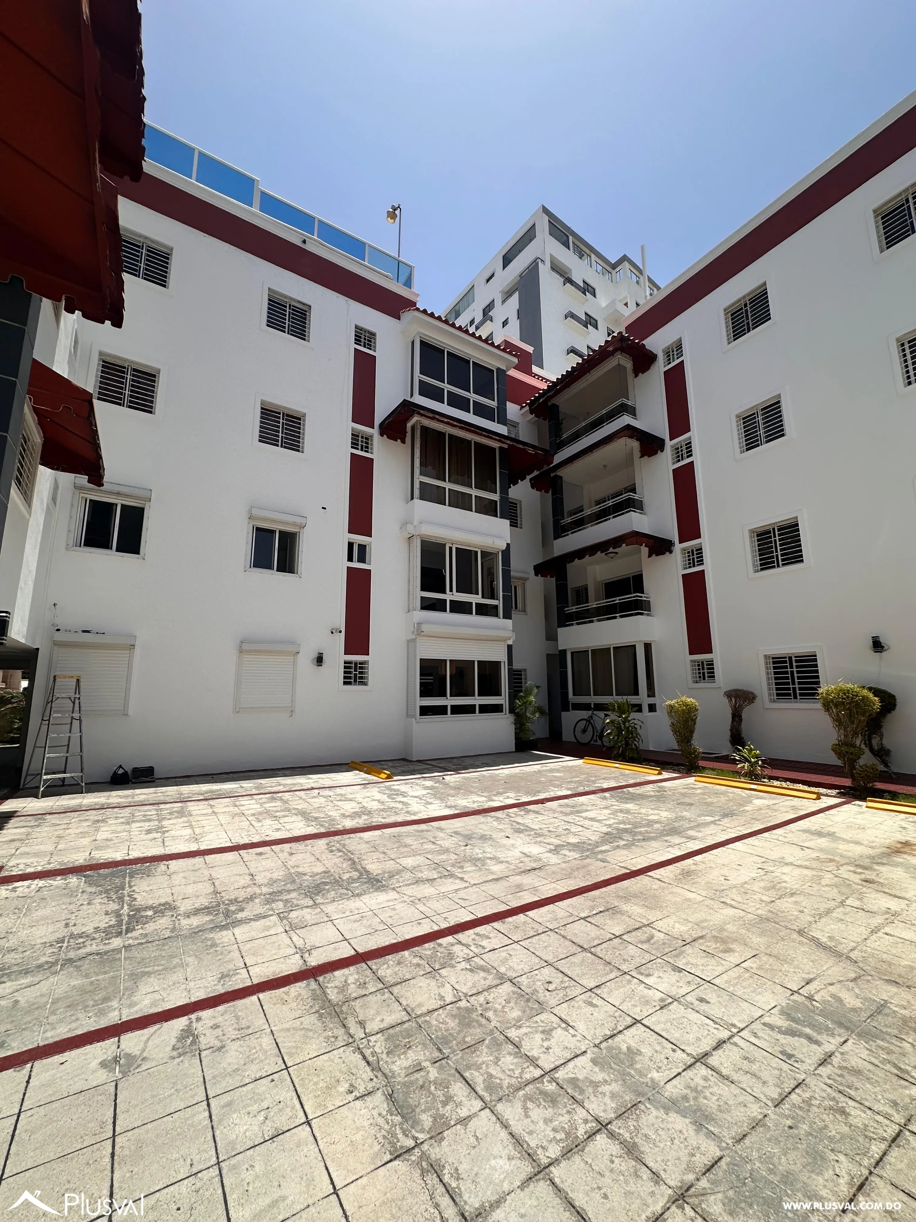 Apartamento de 4 habitaciones en Santo Domingo Este. 525022