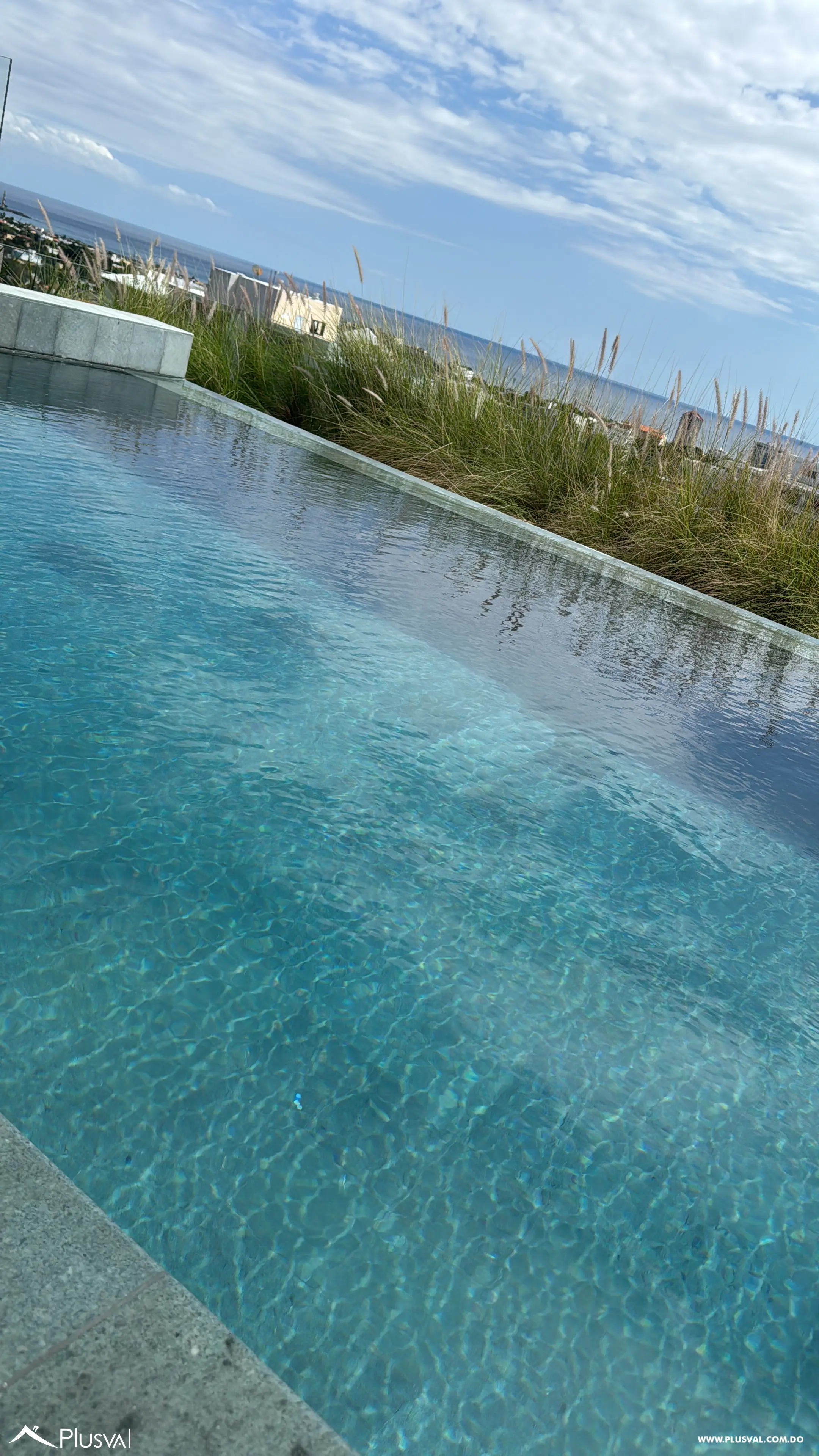 EN EL CENTRO EXCLUSIVO DE GAZCUE - VISTA AL MAR 498559