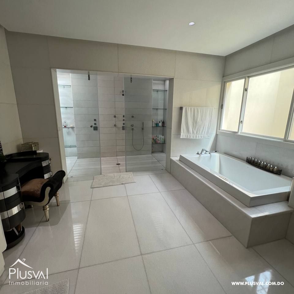 Apartamento   en Venta con una Vista Espectacular en Los Cacicazgos 344944