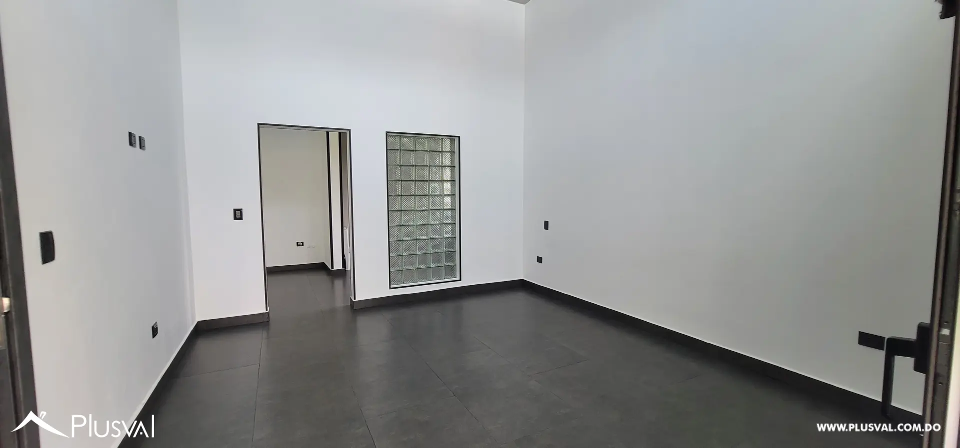 CASA 31 EN CALLE ALMENDRO, PASEO DEL SENDERO 527571