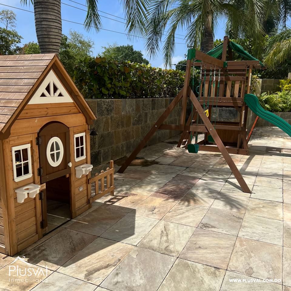 Apartamento   en Venta con una Vista Espectacular en Los Cacicazgos 344960