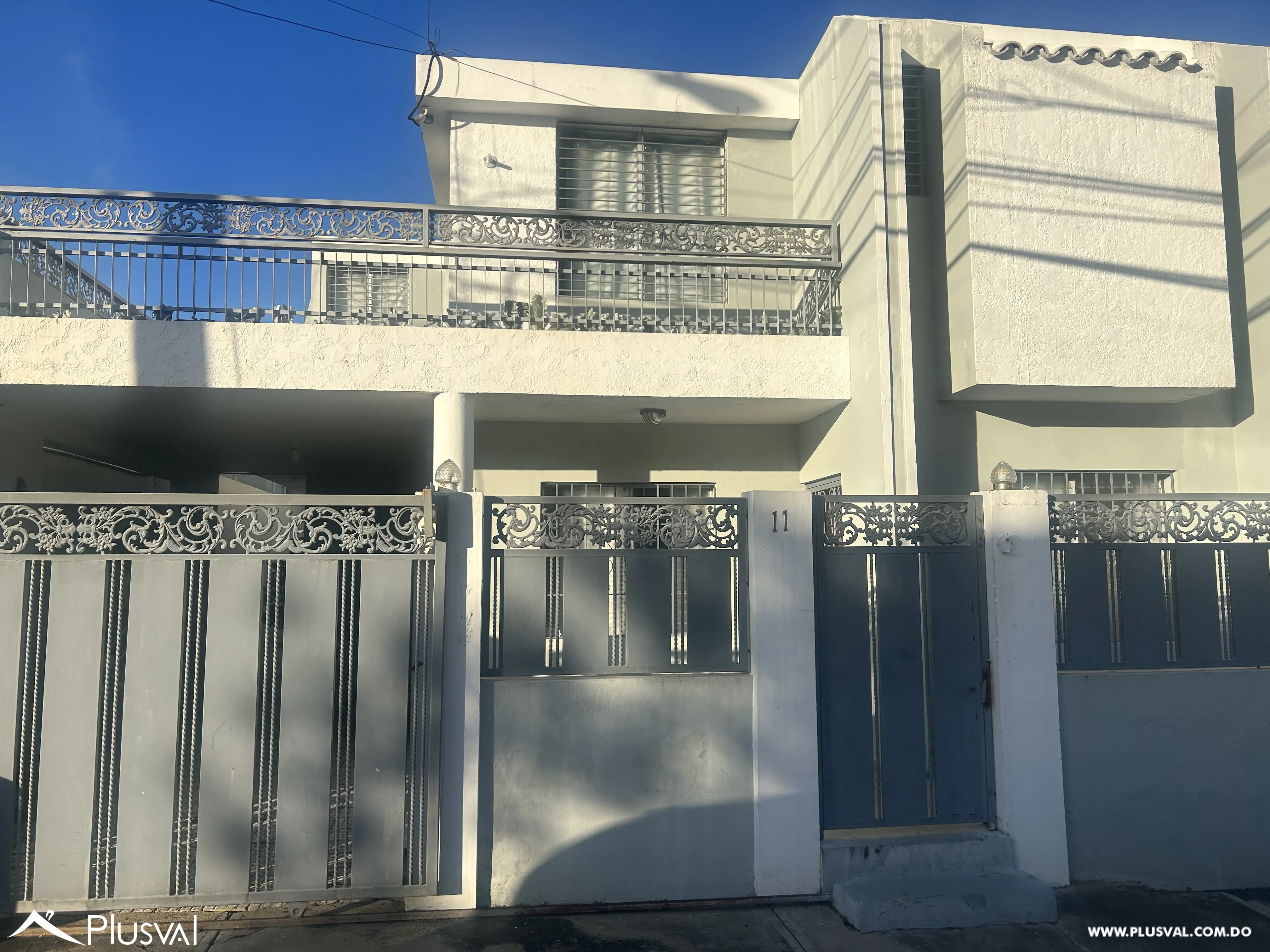 Casa en Alquiler para uso Versátil, Residencia, Consultorio o Negocio de Alto Tráfico 474582