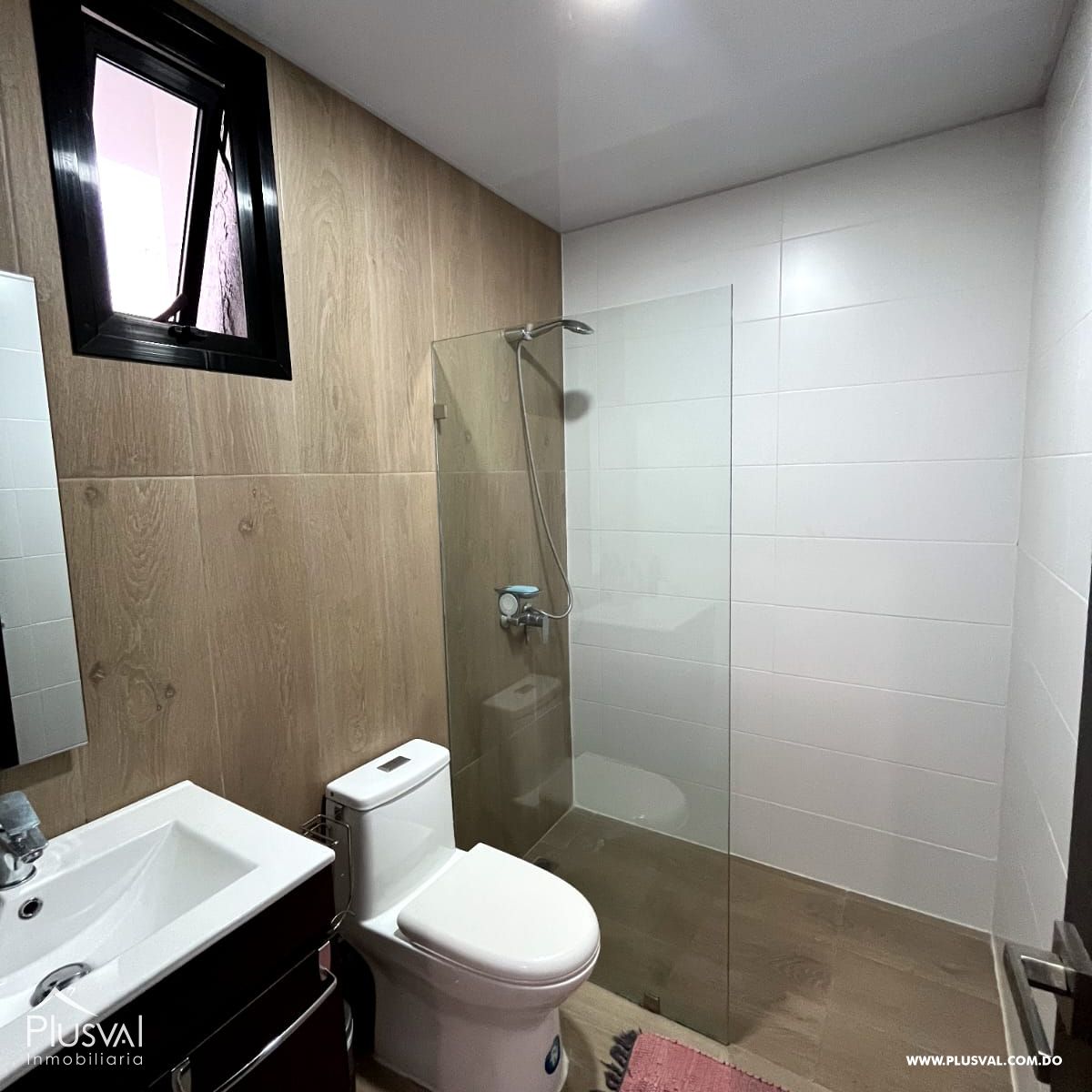 Apartamento en alquiler en La Esmeralda 372739