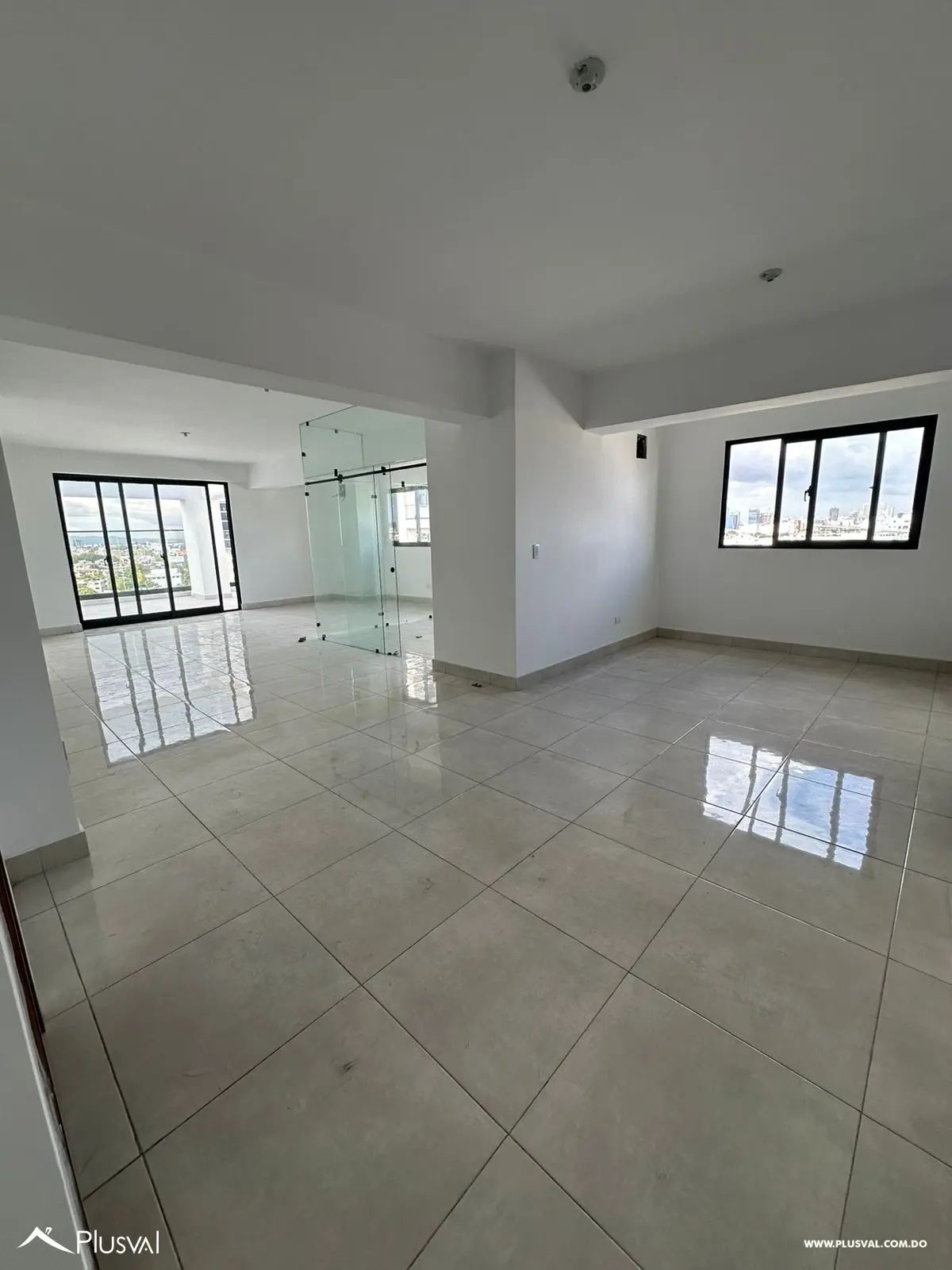 Penthouse en El Millón con terraza privada | Piso alto + excelente ubicación 495664