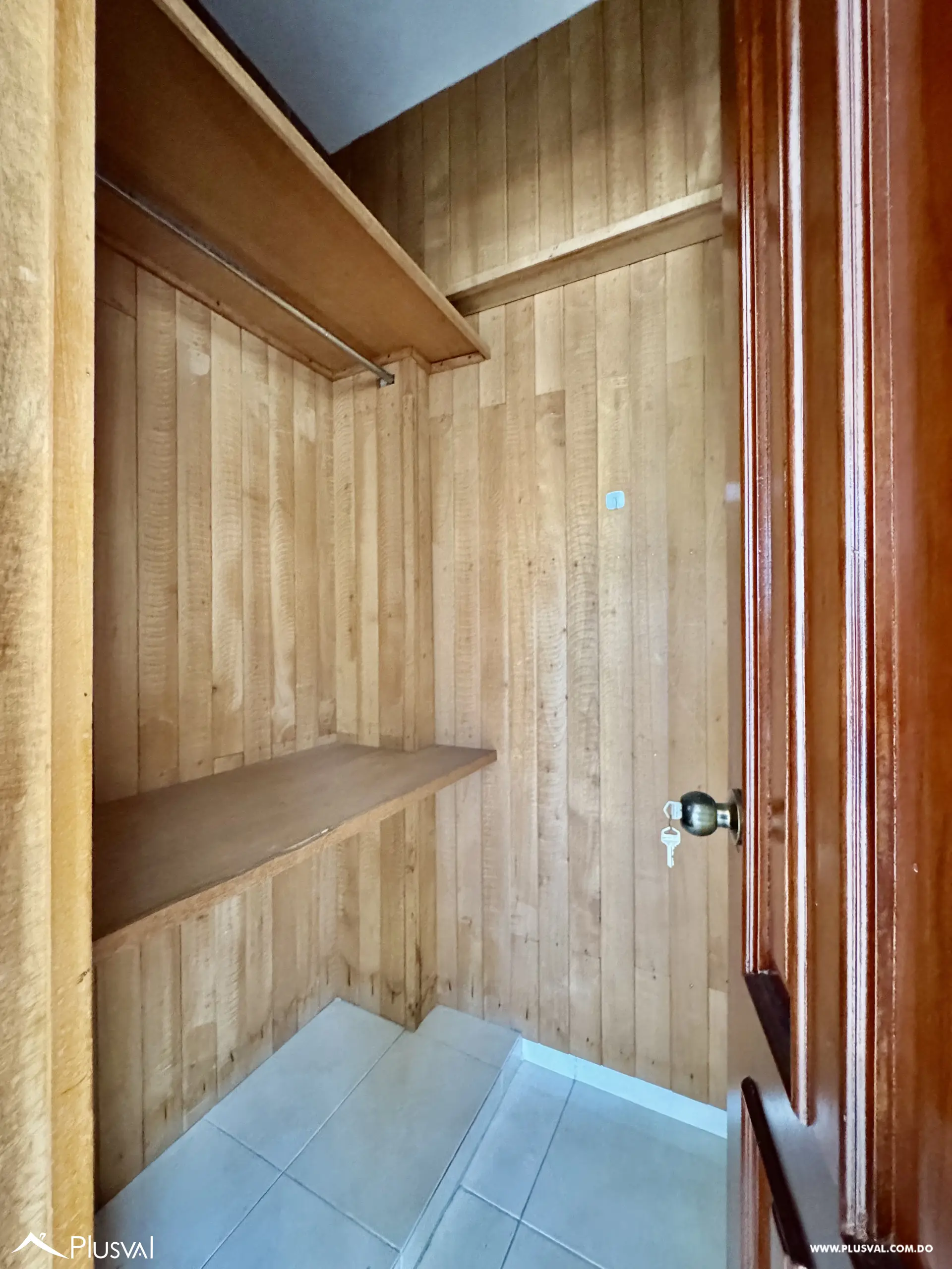 Alquilo Apto Tipo PH de 3 Niveles con amplia Terraza, en Mirador Norte 527631