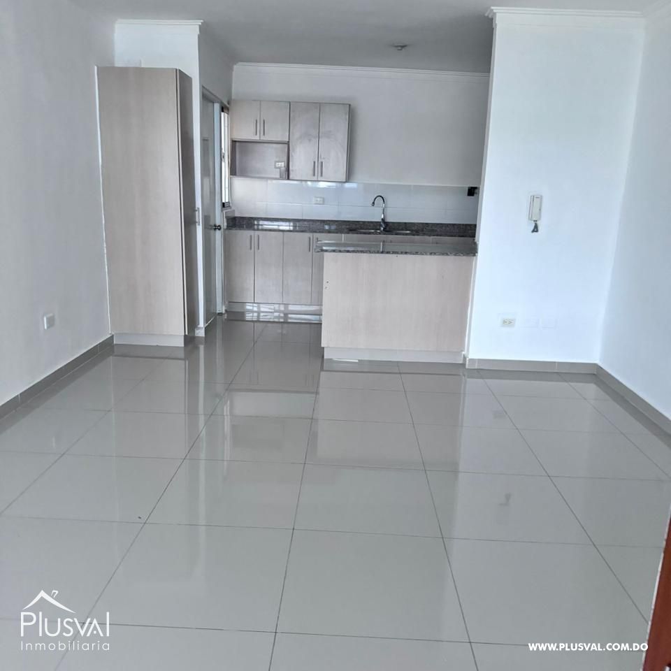Apartamento amplio en un residencial cerrado y áreas paras niños. 381877