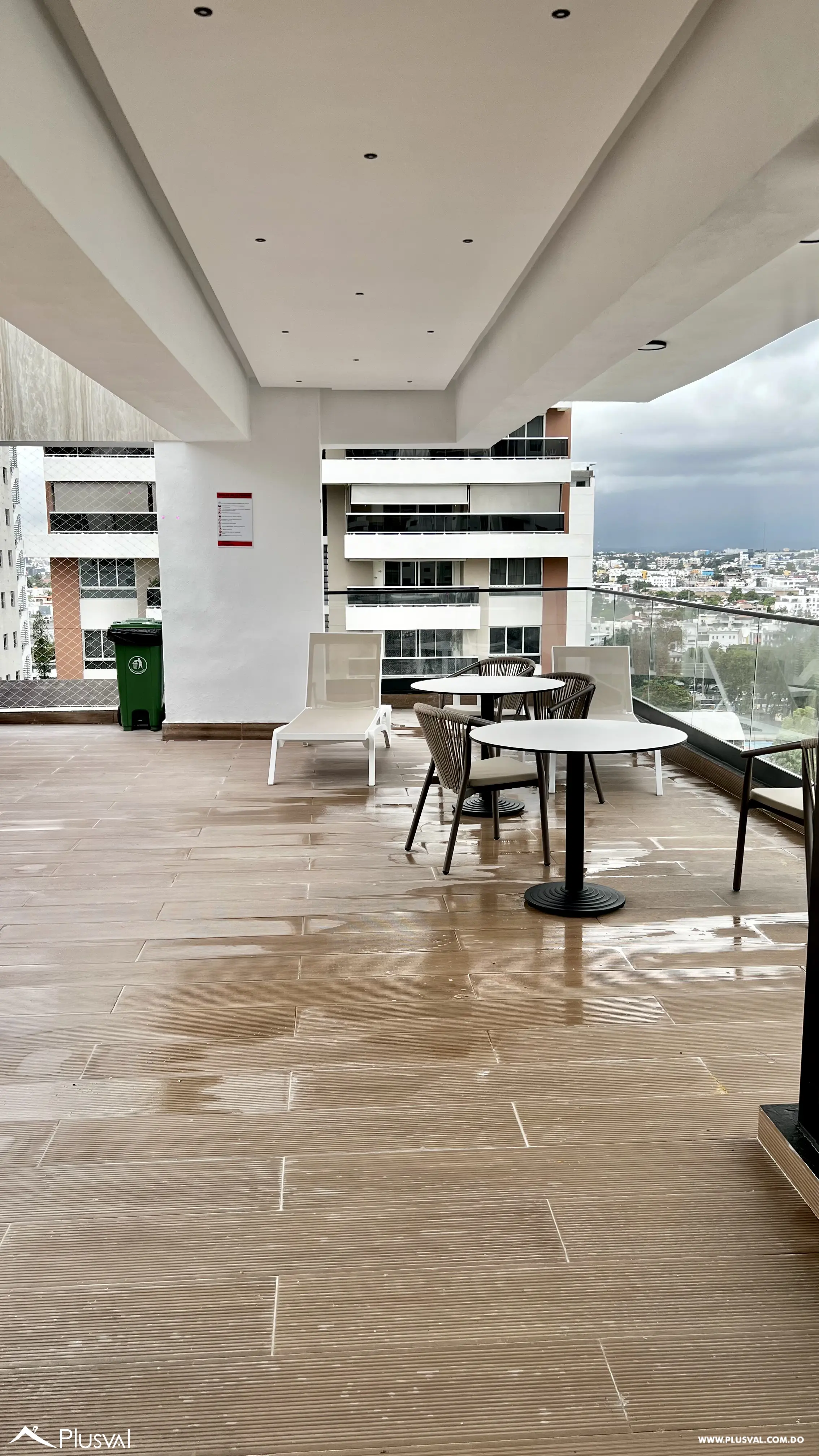 Exclusivo apartamento de una habitación con linea blanca en alquiler en Piantini 457747