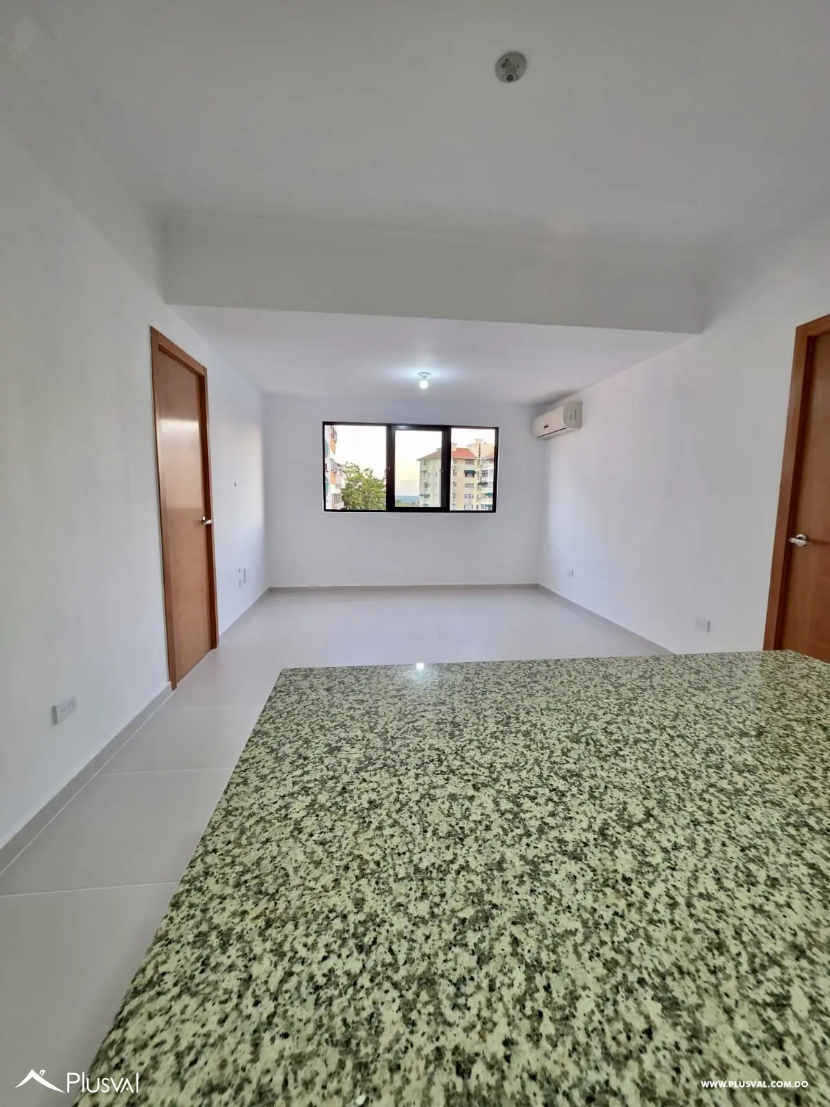 Apartamento a estrenar en Gazcue con Linea Blanca 493632