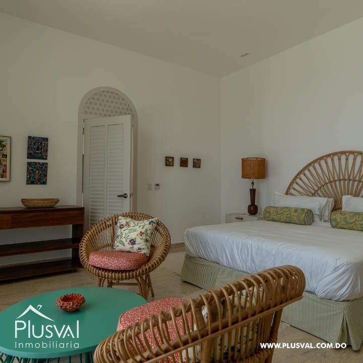 Espectacular Villa Moderna con Vista al Mar 354264